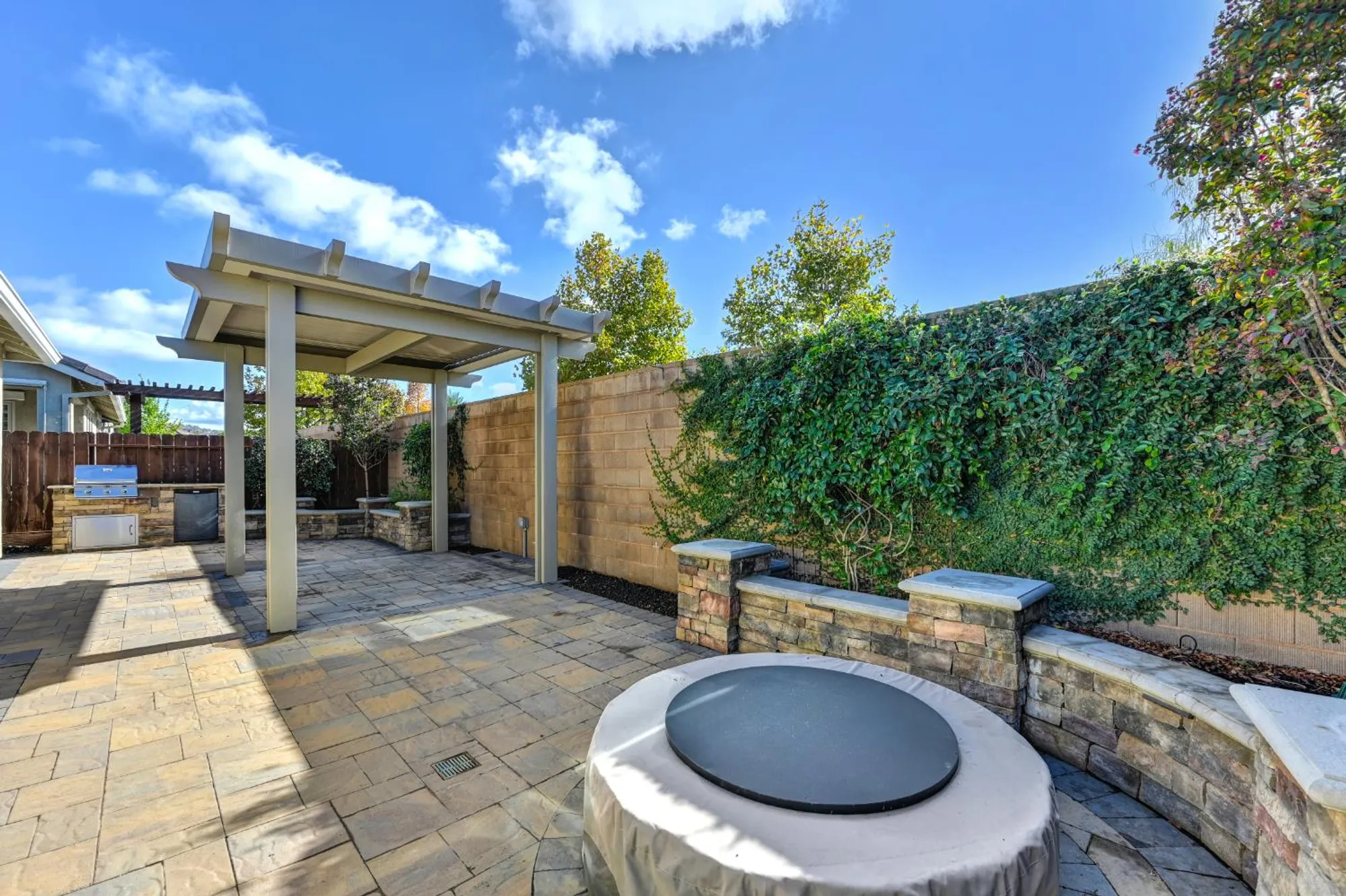 Property Slideshow image 26 of 32 | 4104 san andres way, El Dorado Hills, CA, 95762
