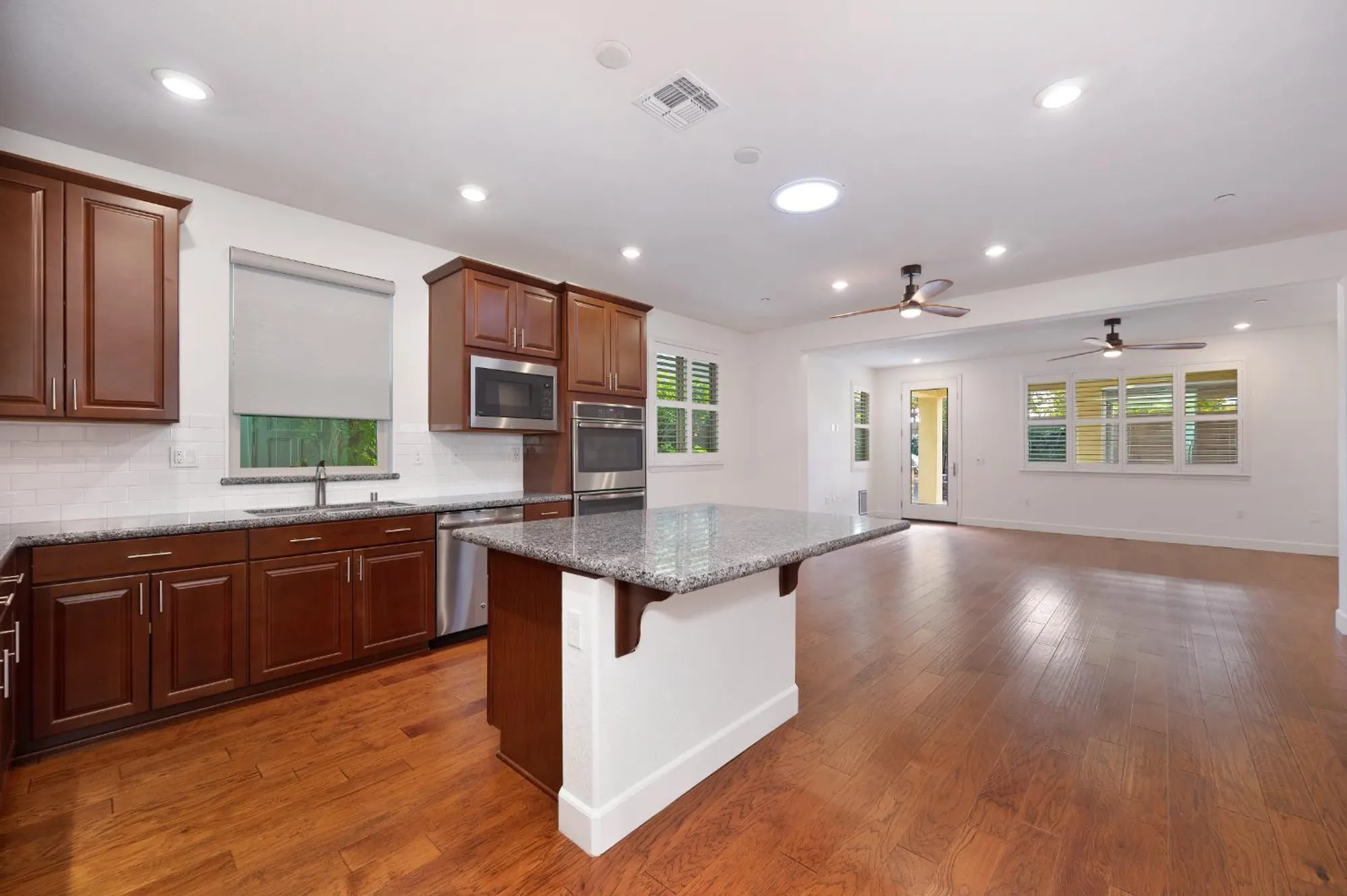 Property Slideshow image 7 of 32 | 4104 san andres way, El Dorado Hills, CA, 95762