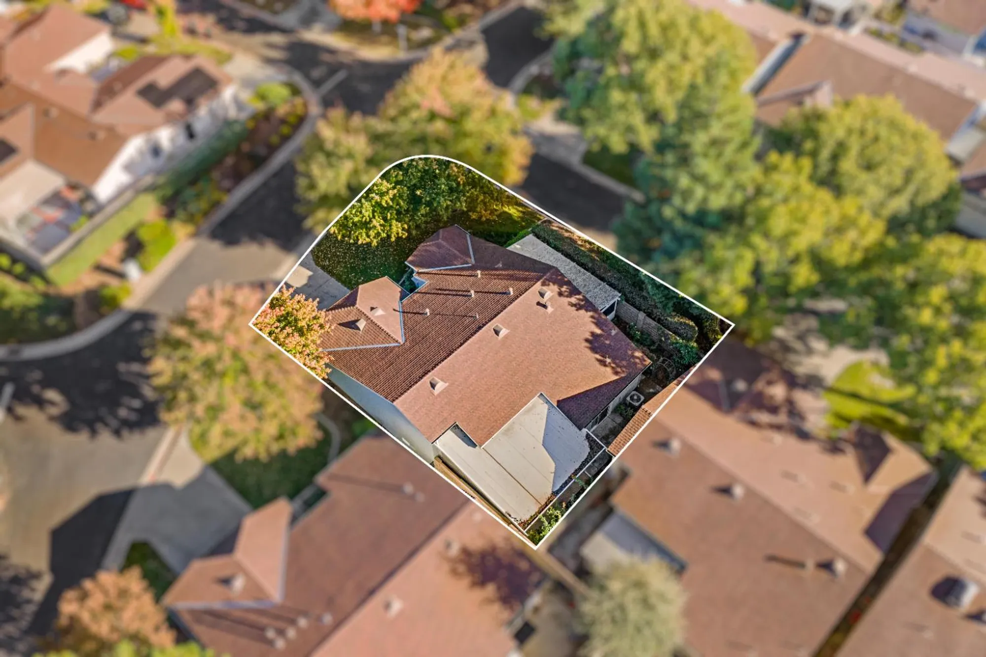 Property Slideshow image 51 of 55 | 7598 sunmore ln, Sacramento, CA, 95828