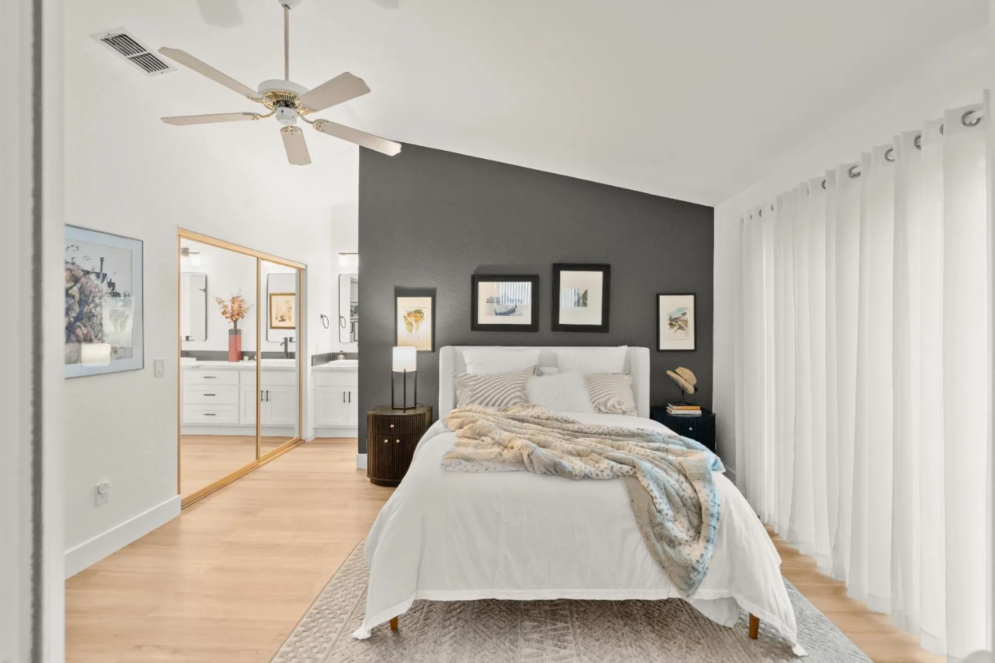 Property Slideshow image 35 of 55 | 7598 sunmore ln, Sacramento, CA, 95828