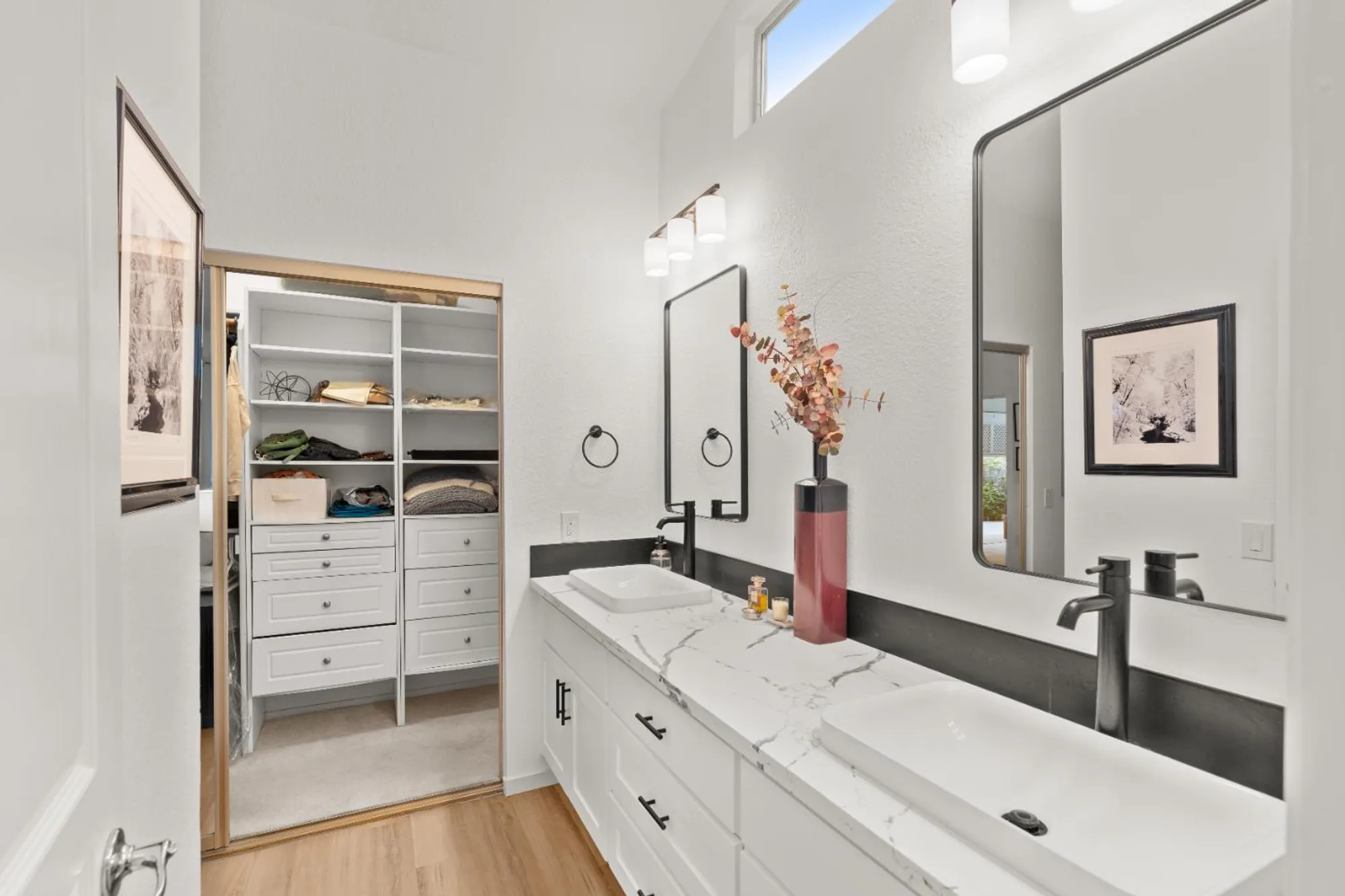 Property Slideshow image 37 of 55 | 7598 sunmore ln, Sacramento, CA, 95828