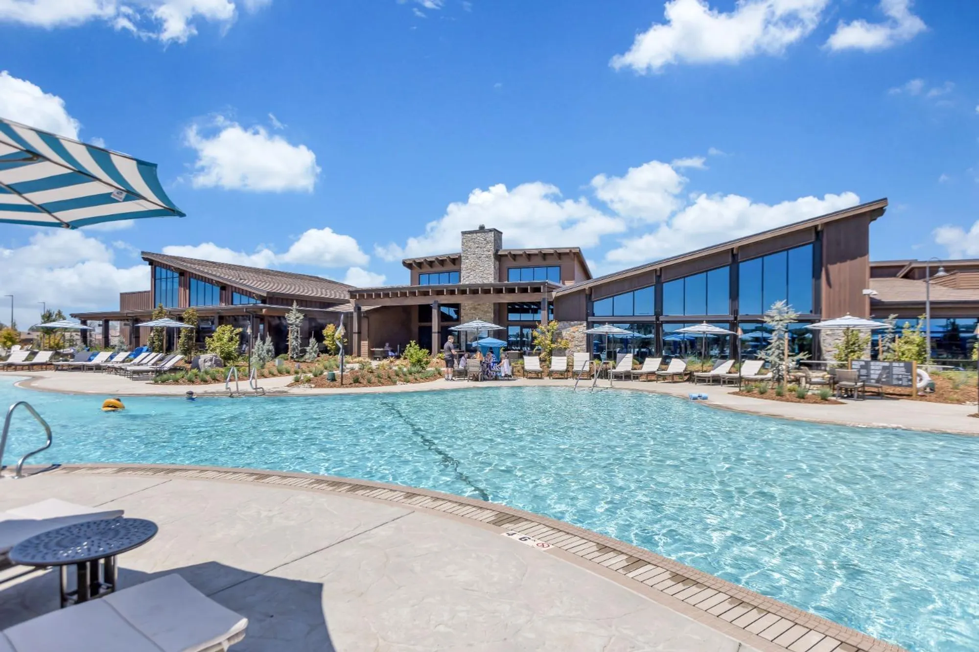 Property Slideshow image 10 of 13 | 1539 cascade way, Lincoln, CA, 95648