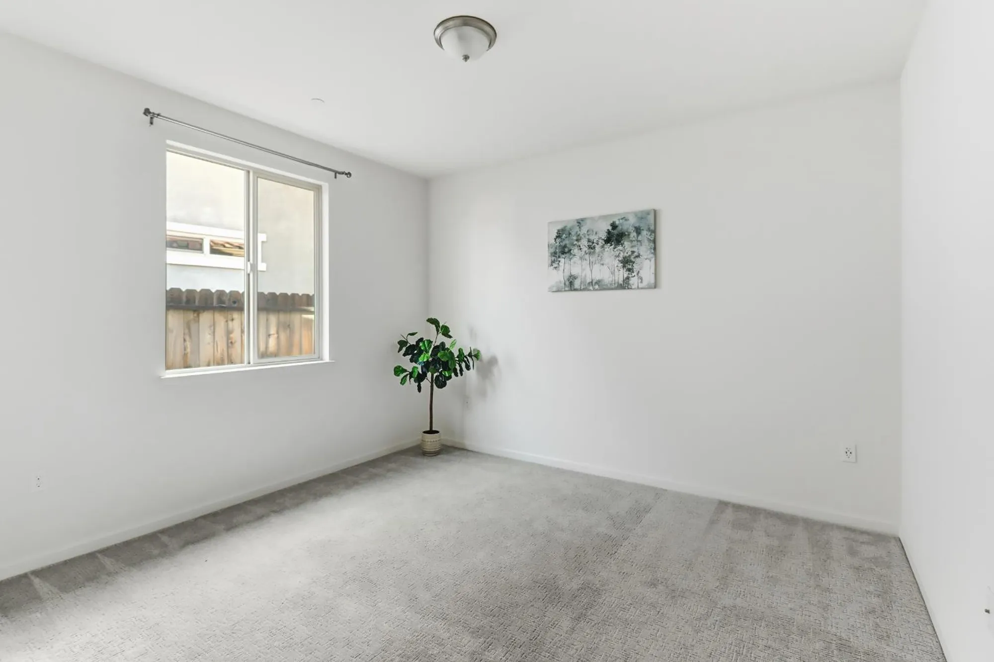 Property Slideshow image 28 of 66 | 9236 summer holly way, Sacramento, CA, 95829