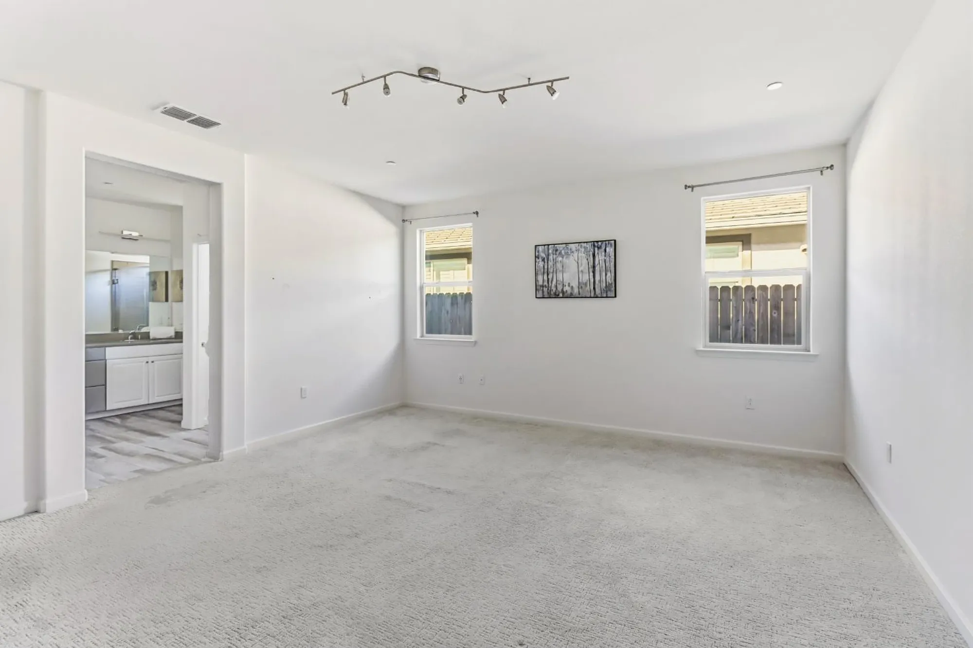 Property Slideshow image 22 of 66 | 9236 summer holly way, Sacramento, CA, 95829