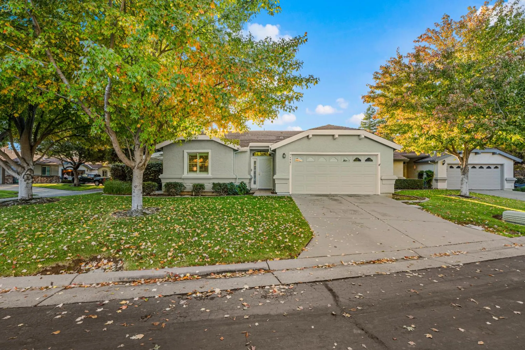 Property Slideshow image 49 of 55 | 7598 sunmore ln, Sacramento, CA, 95828