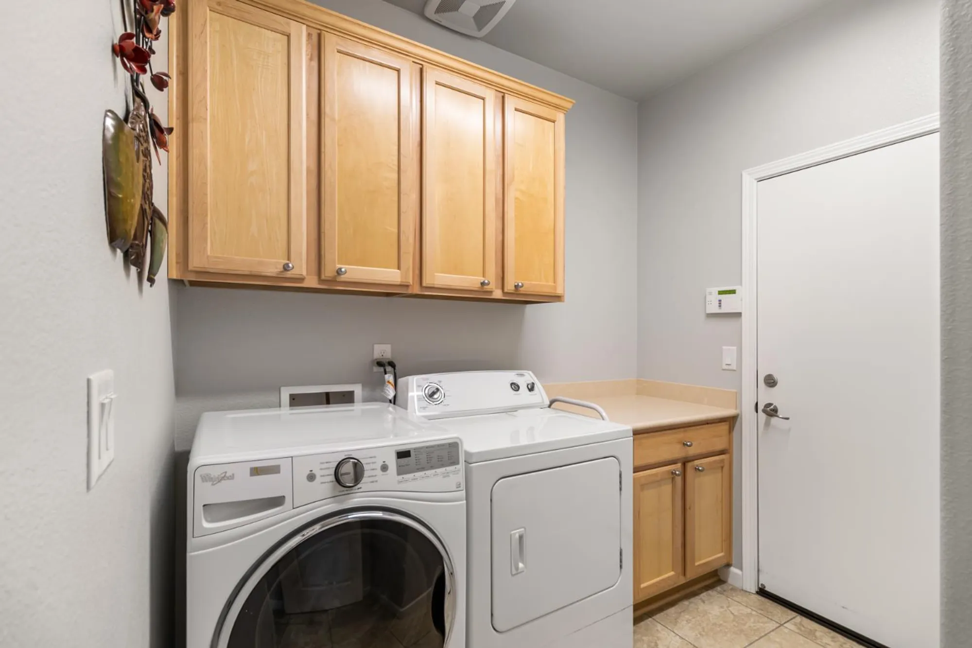 Property Slideshow image 29 of 60 | 7805 dearne way, Elk Grove, CA, 95757