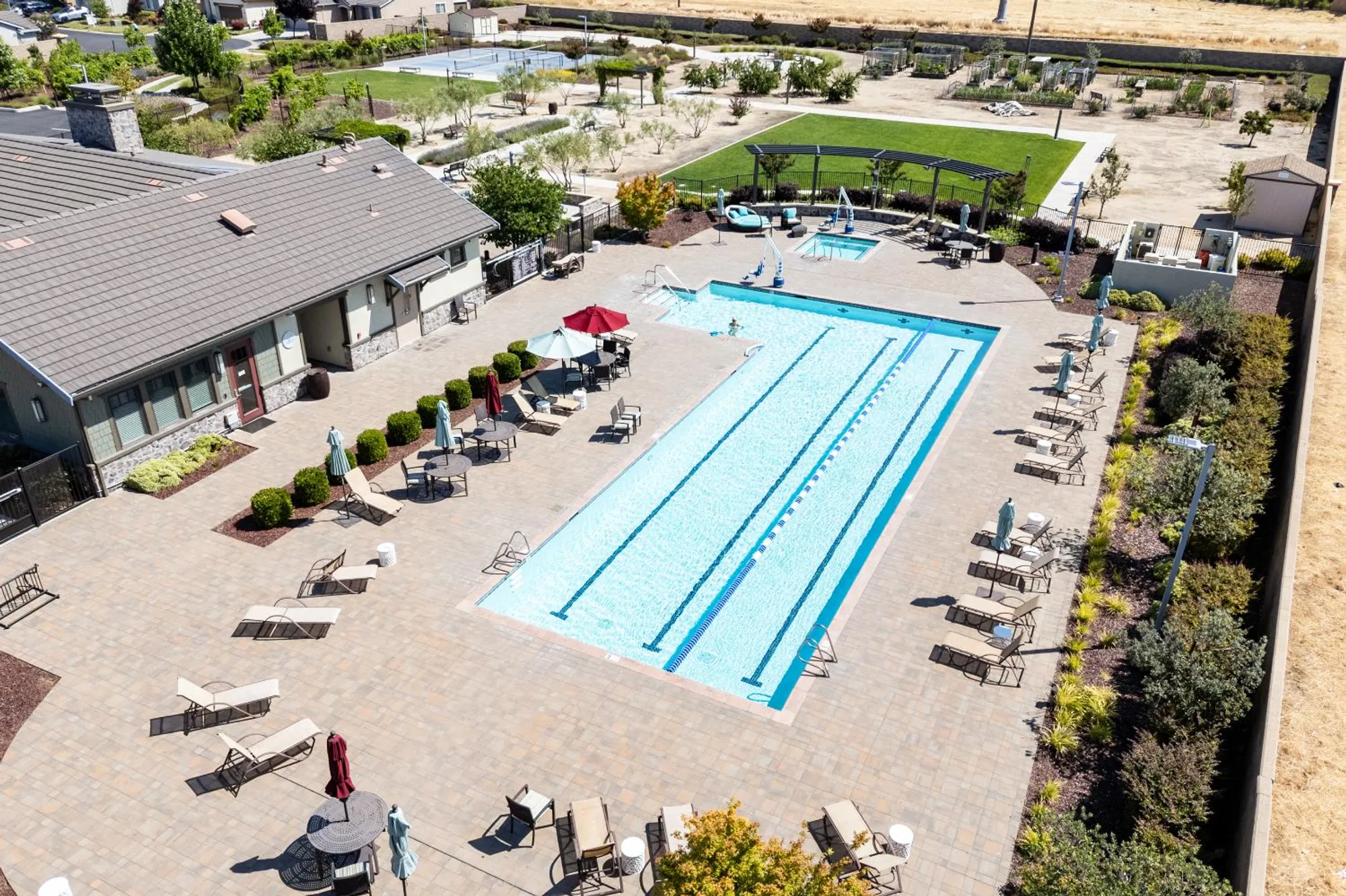 Property Slideshow image 51 of 66 | 9236 summer holly way, Sacramento, CA, 95829