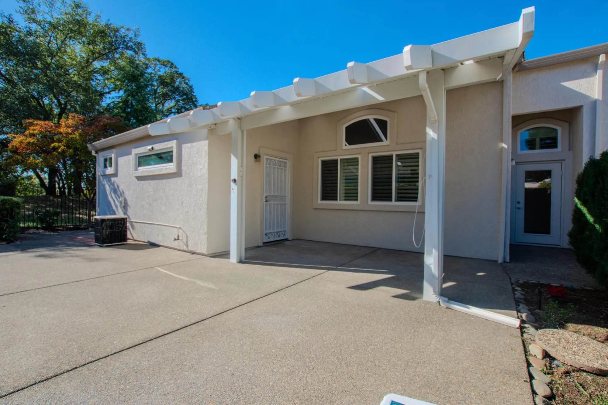 Property Slideshow image 18 of 35 | 503 diamond glen cir, Folsom, CA, 95630