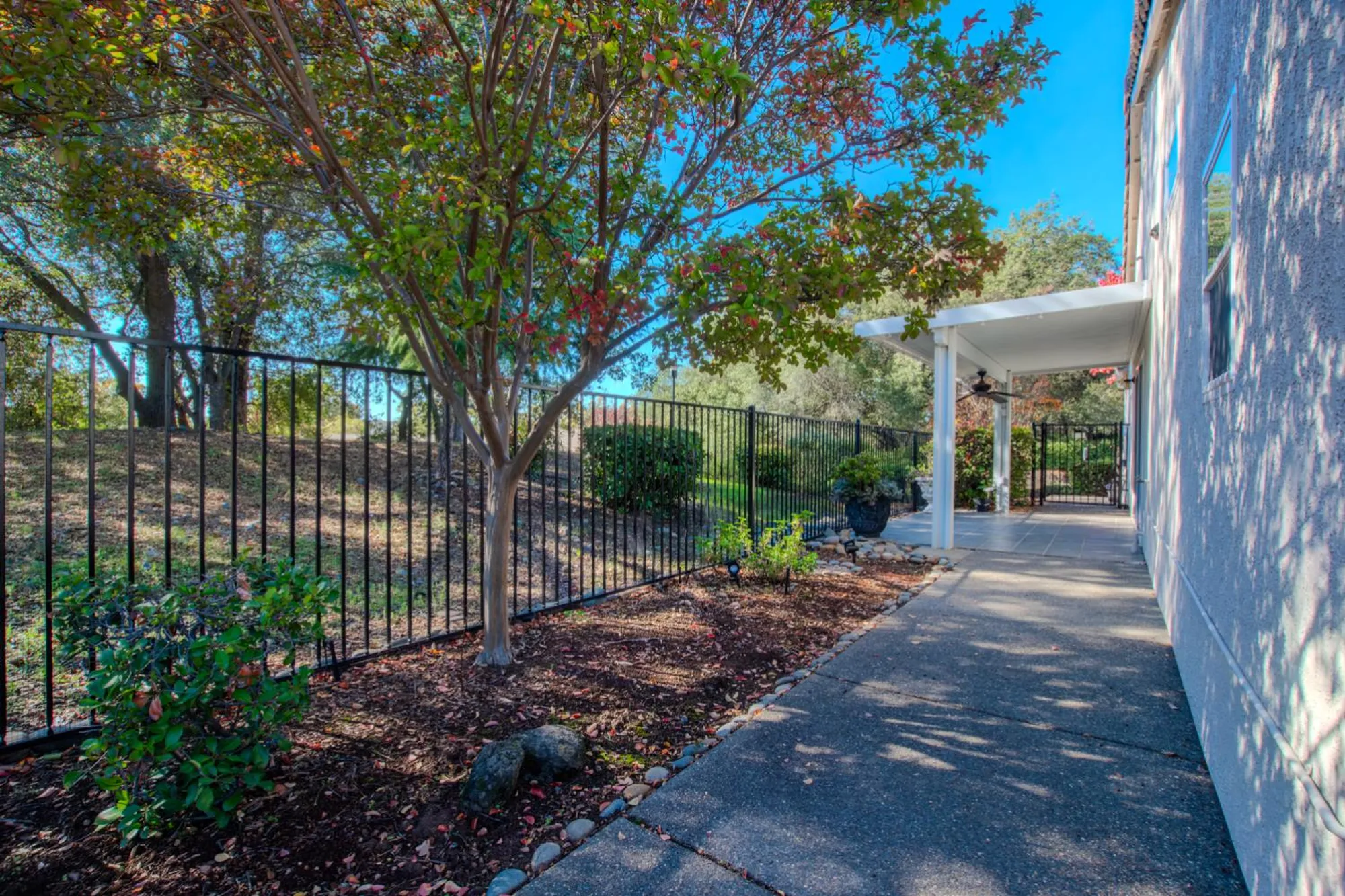 Property Slideshow image 15 of 35 | 503 diamond glen cir, Folsom, CA, 95630