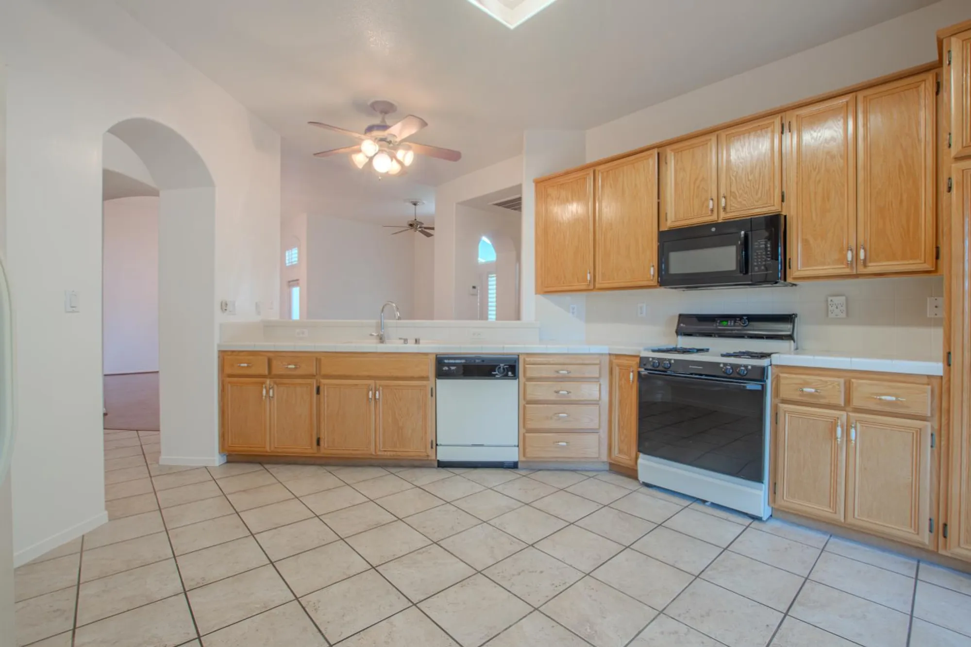 Property Slideshow image 23 of 35 | 503 diamond glen cir, Folsom, CA, 95630