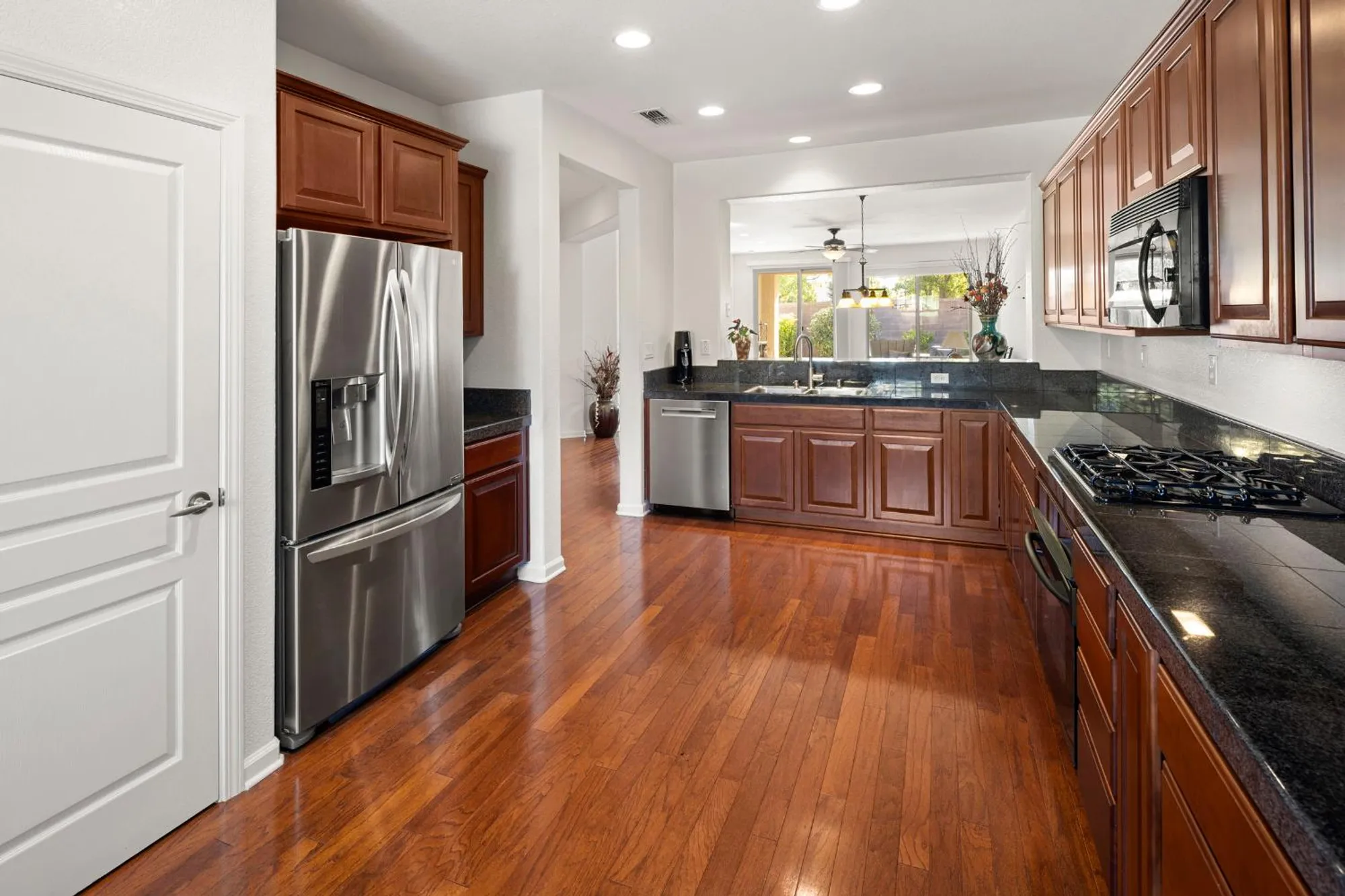 Property Slideshow image 3 of 41 | 3066 coopers hawk loop, Lincoln, CA, 95648