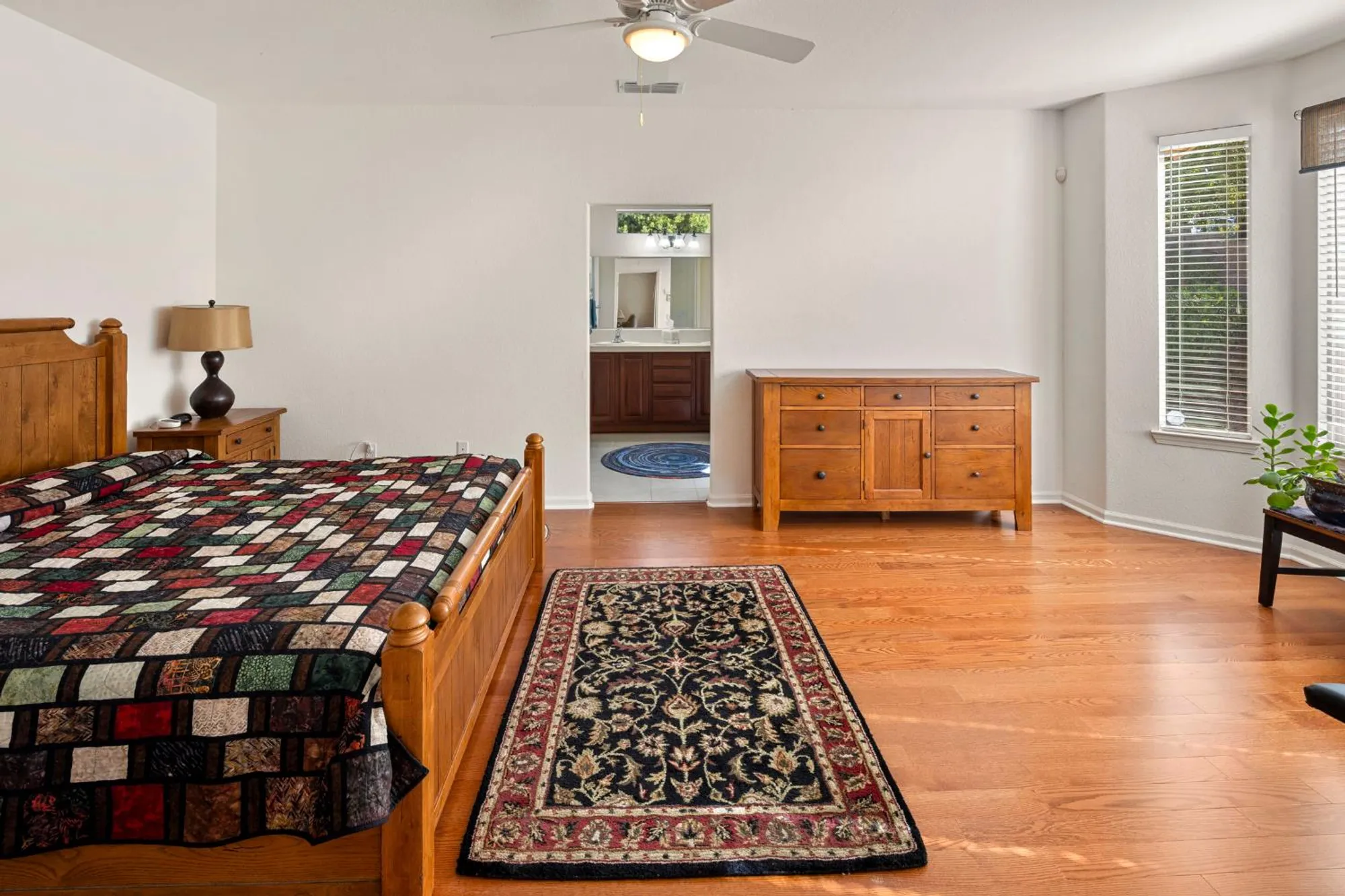 Property Slideshow image 20 of 41 | 3066 coopers hawk loop, Lincoln, CA, 95648