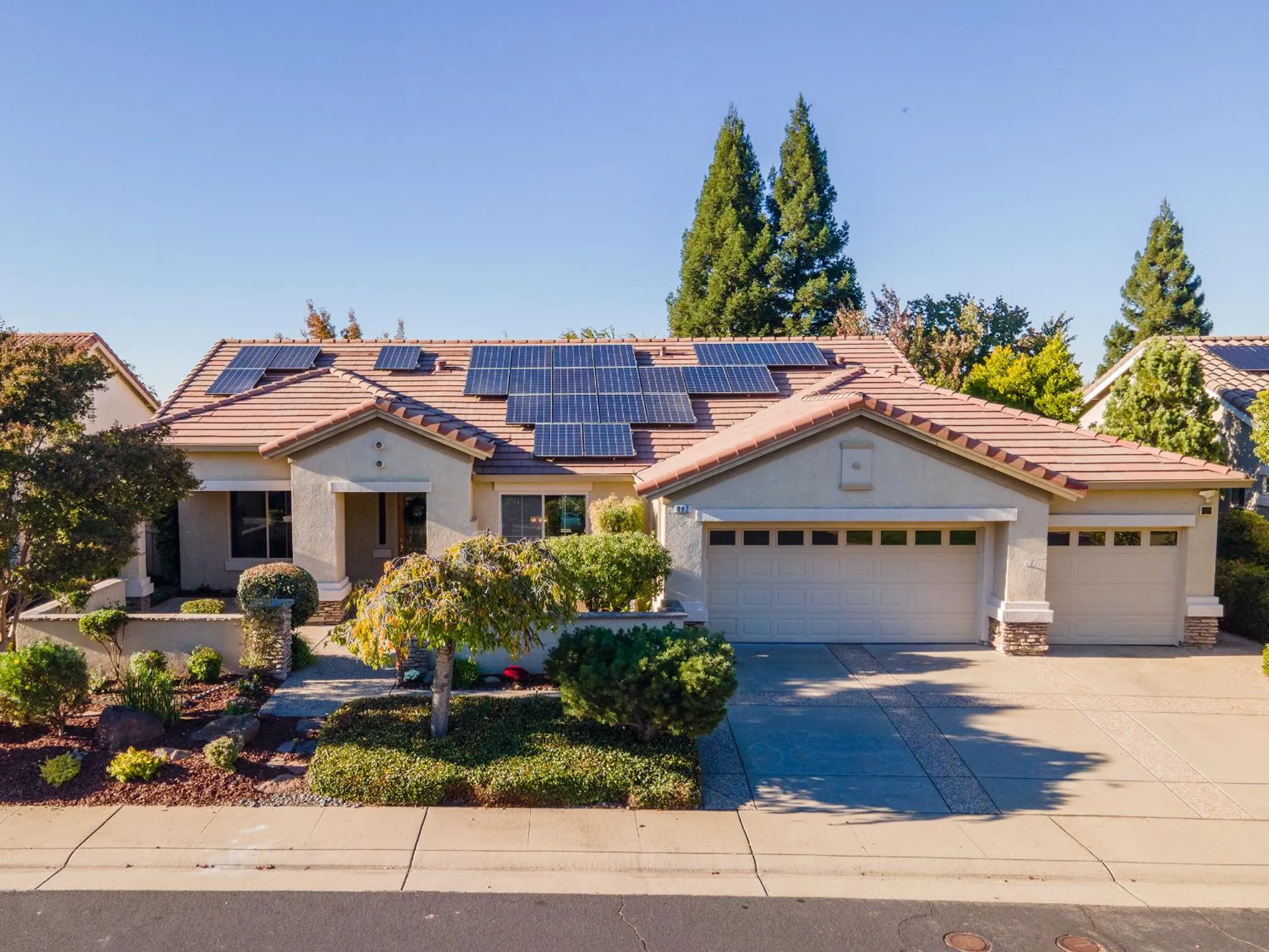 Property Slideshow image 38 of 41 | 892 bridalveil ln, Lincoln, CA, 95648