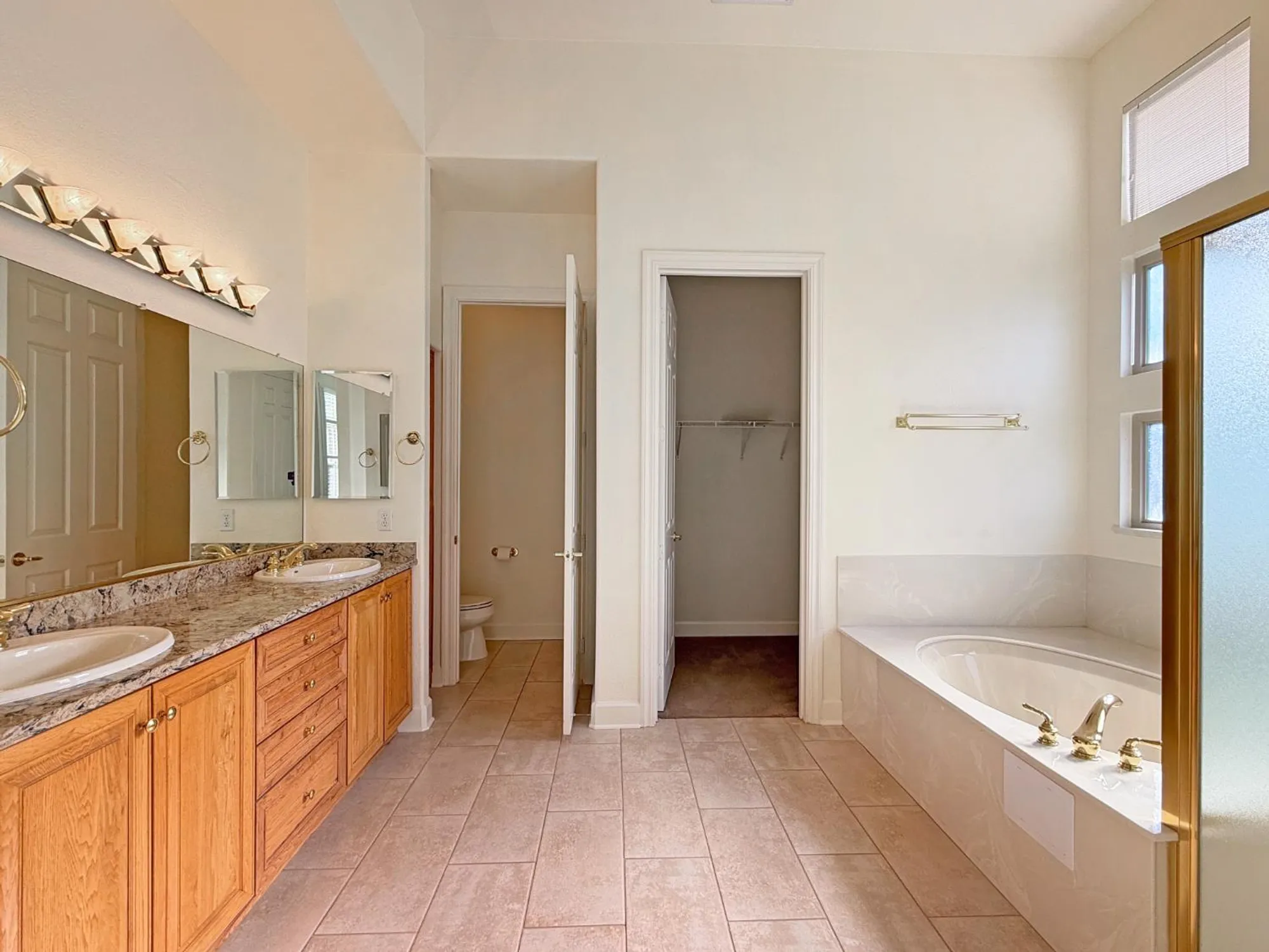 Property Slideshow image 27 of 43 | 1738 gingersnap ln, Lincoln, CA, 95648