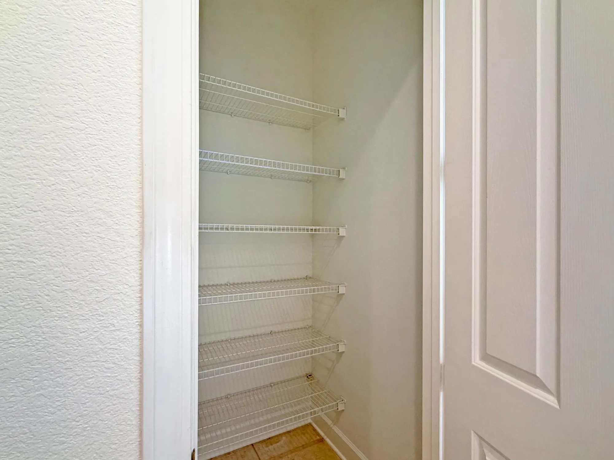 Property Slideshow image 23 of 43 | 1738 gingersnap ln, Lincoln, CA, 95648