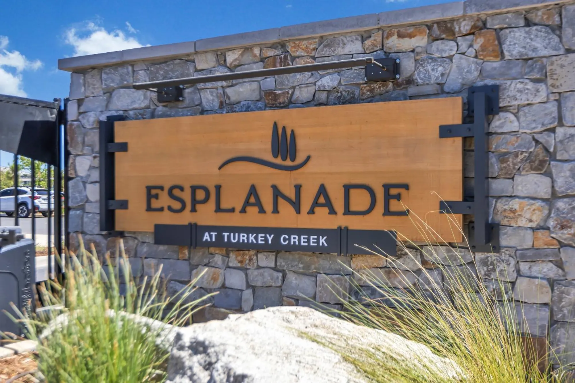 Property Slideshow image 5 of 25 | 1580 edgewood ln, Lincoln, CA, 95648