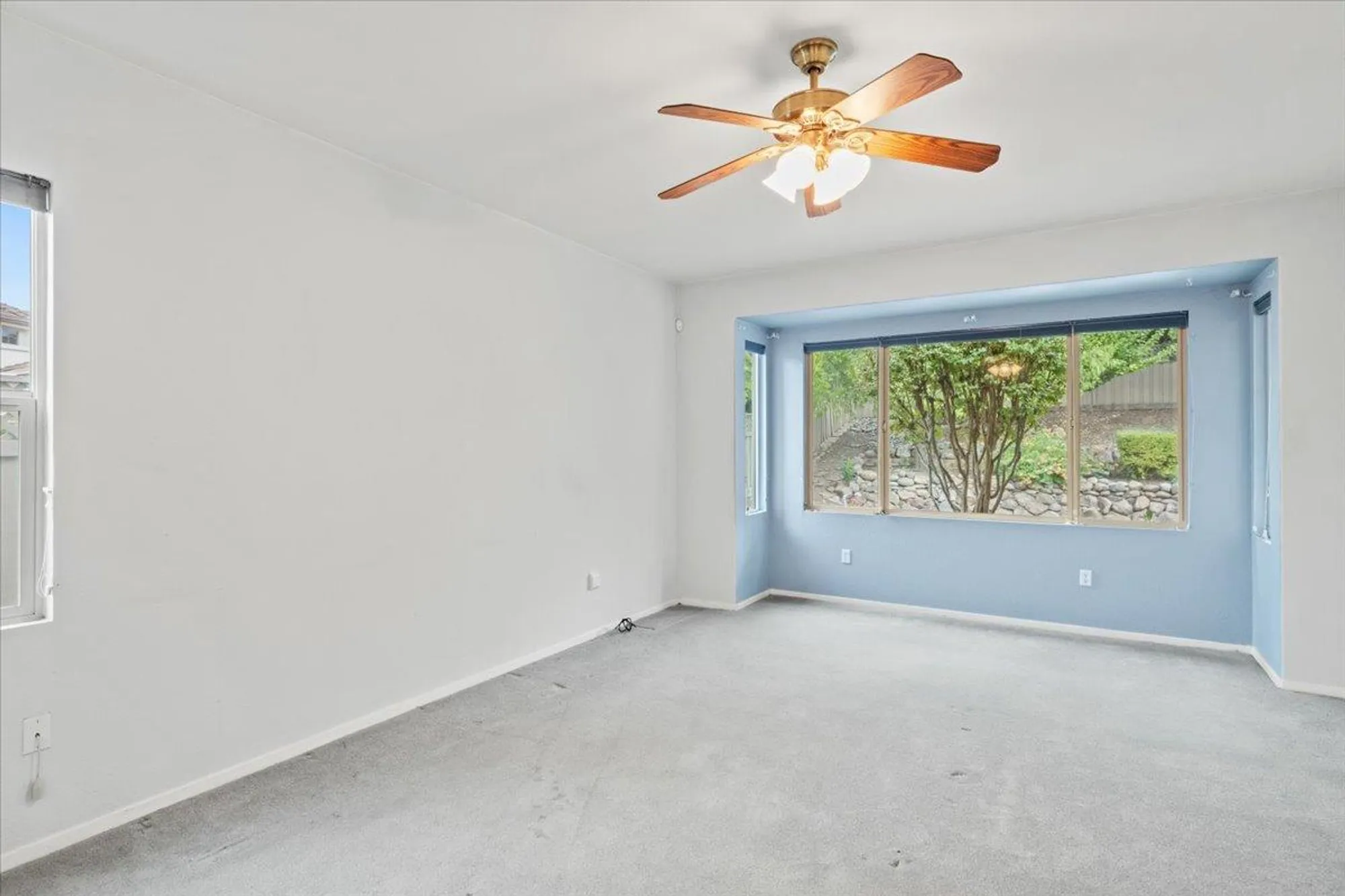 Property Slideshow image 18 of 31 | 851 rocky ridge ln, Lincoln, CA, 95648