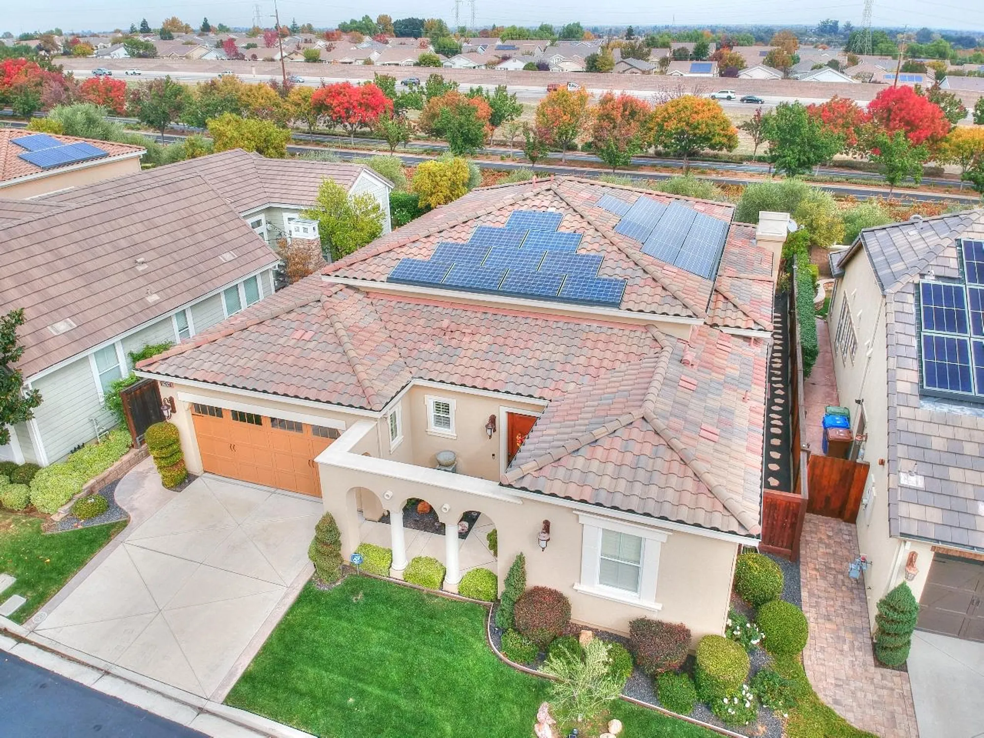 Property Slideshow image 4 of 49 | 1657 gamay ln, Brentwood, CA, 94513