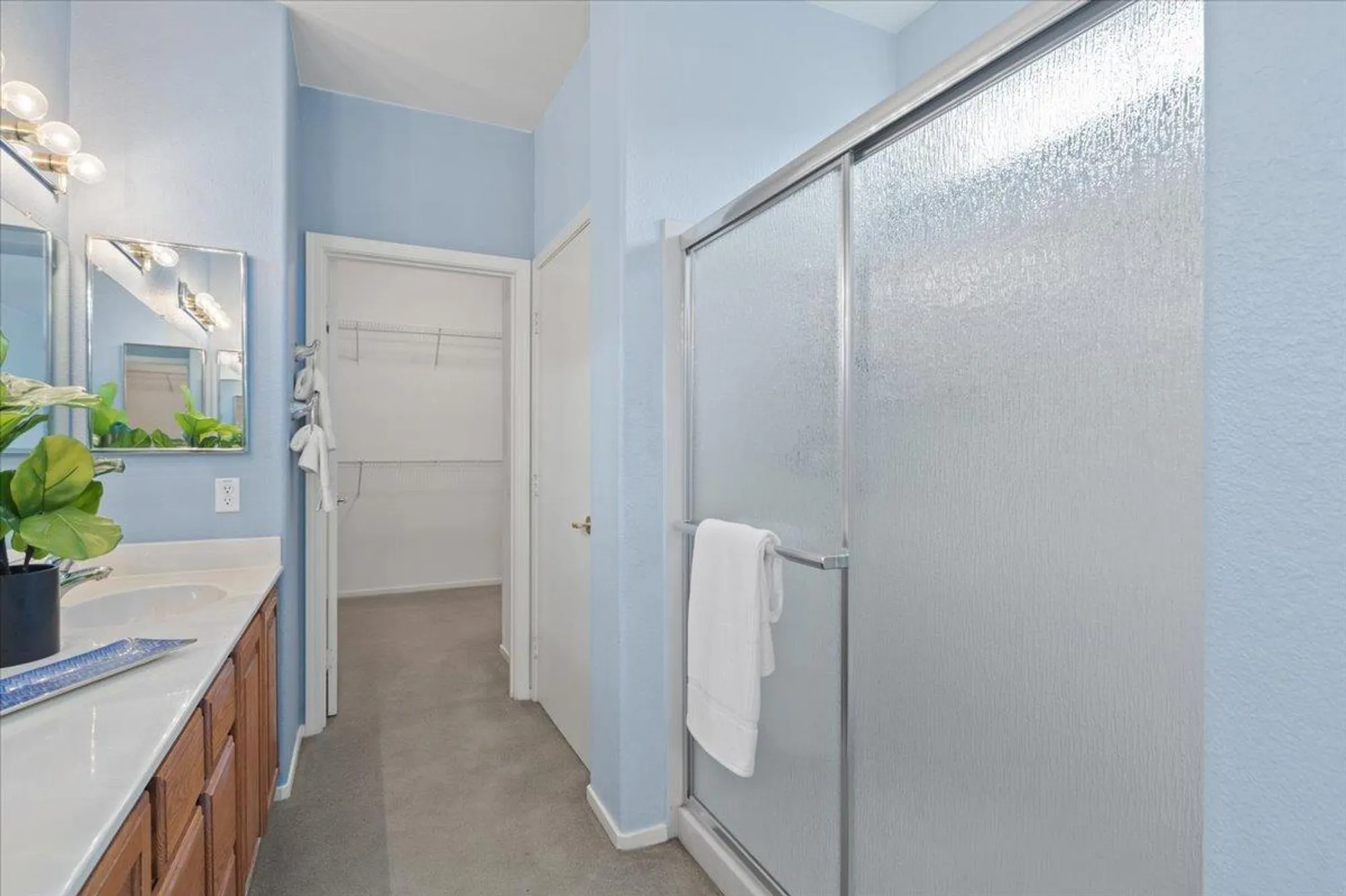 Property Slideshow image 21 of 31 | 851 rocky ridge ln, Lincoln, CA, 95648