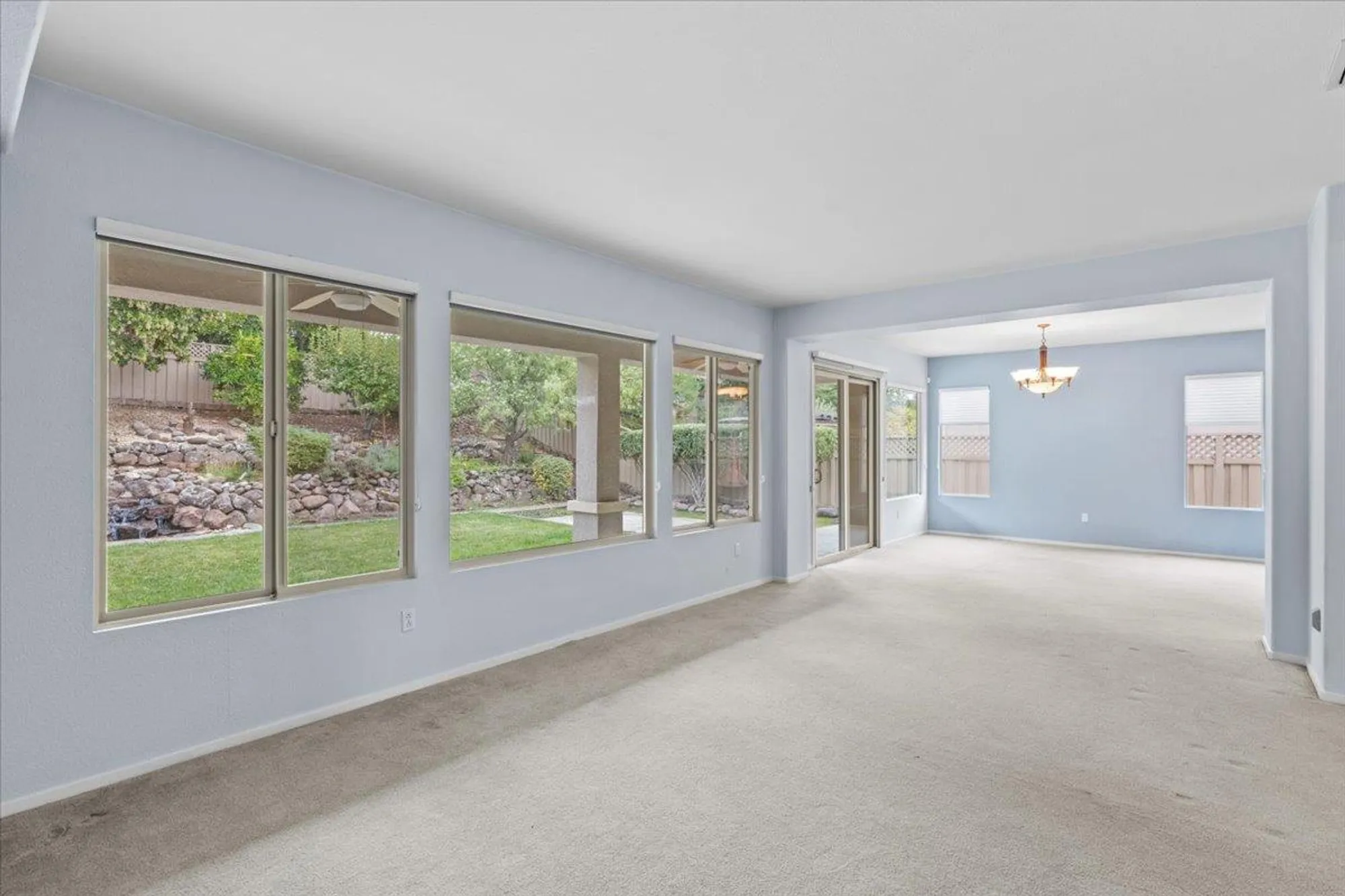 Property Slideshow image 9 of 31 | 851 rocky ridge ln, Lincoln, CA, 95648