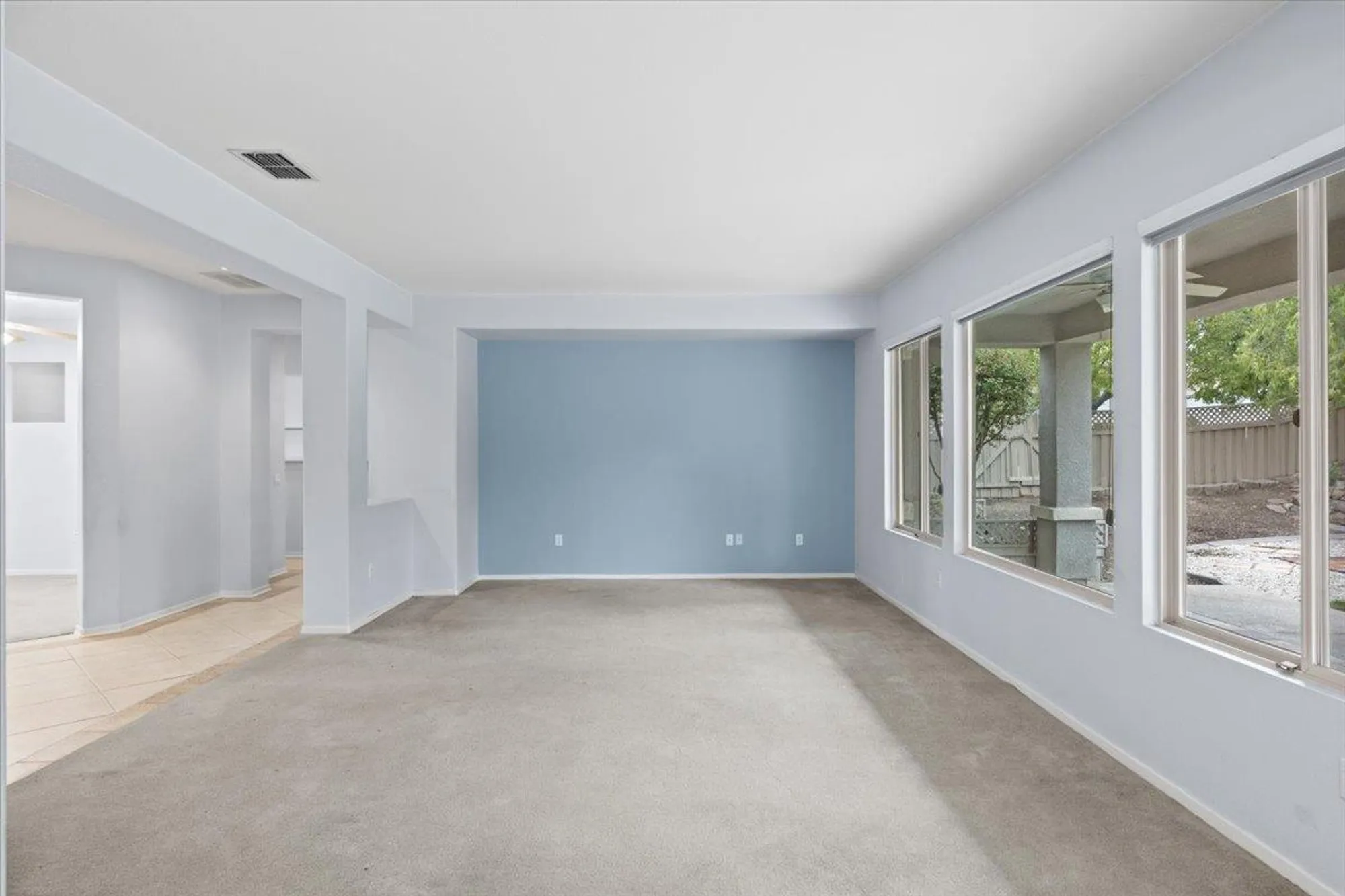 Property Slideshow image 6 of 31 | 851 rocky ridge ln, Lincoln, CA, 95648