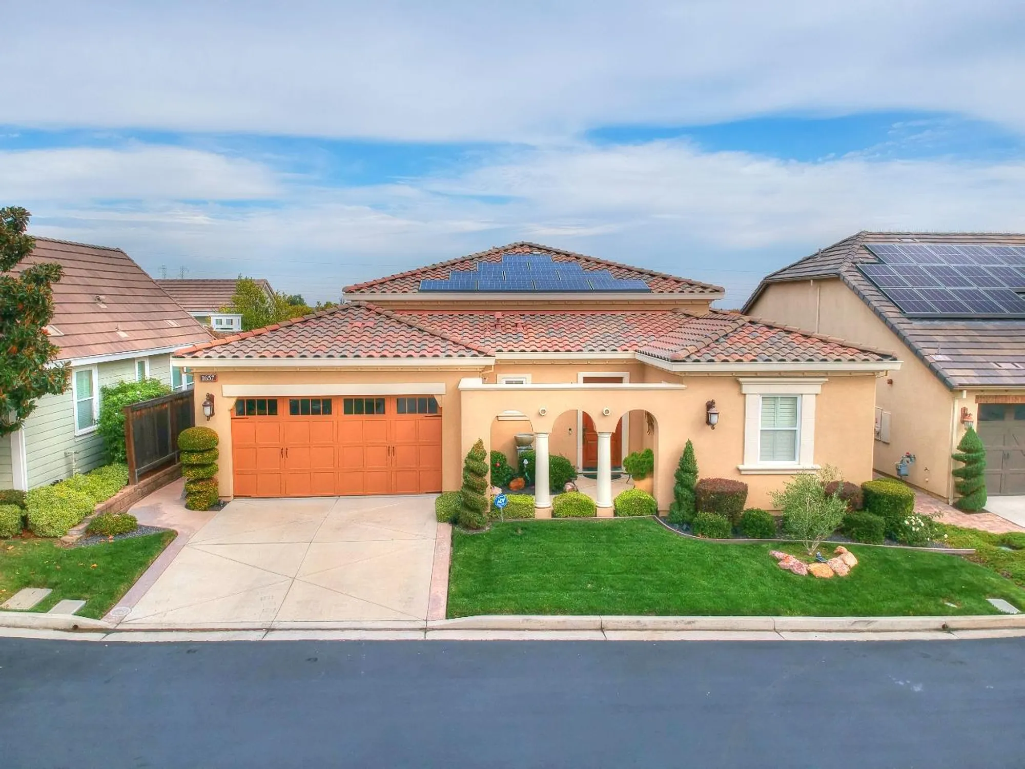 Property Slideshow image 3 of 49 | 1657 gamay ln, Brentwood, CA, 94513