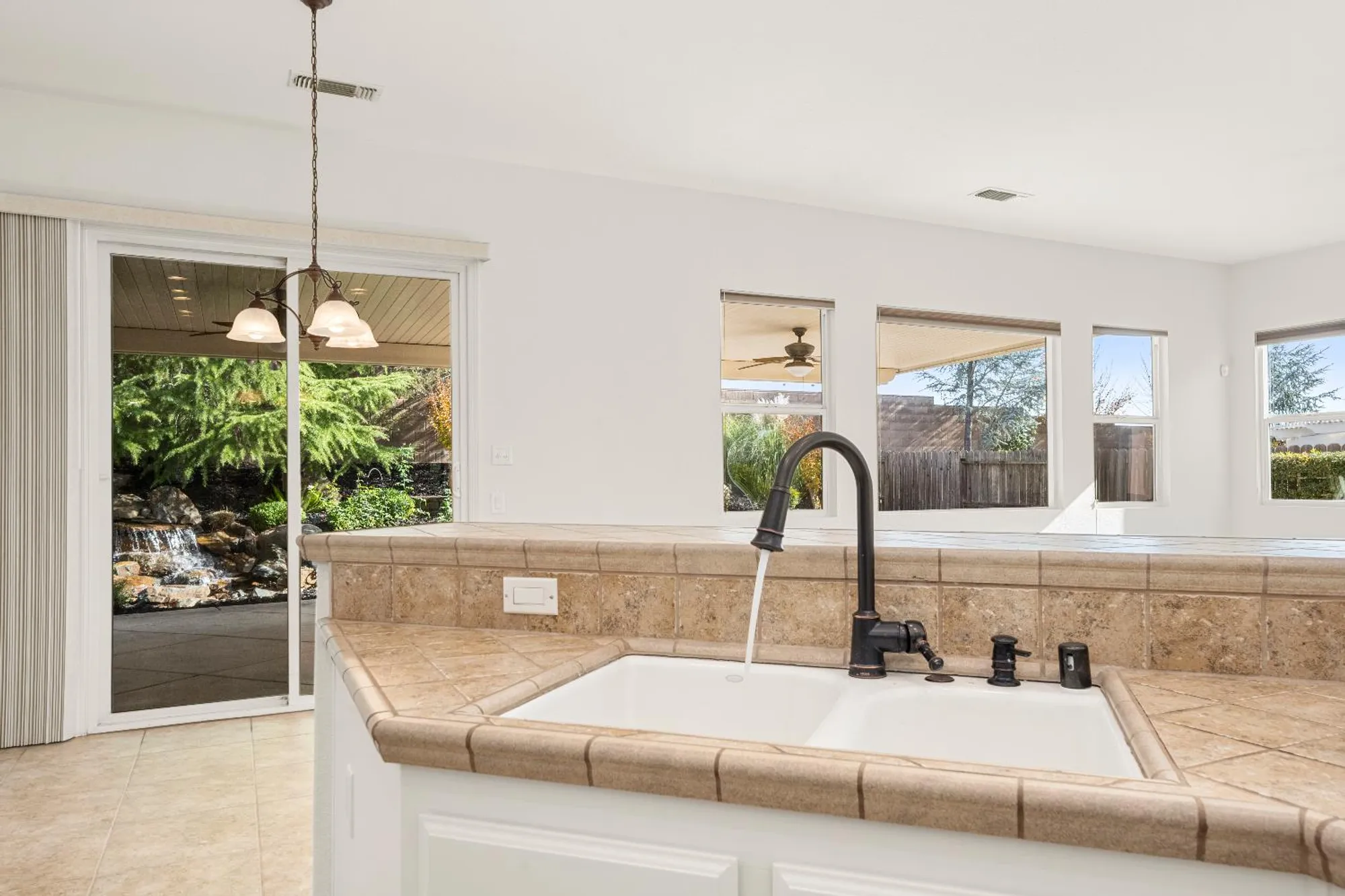 Property Slideshow image 19 of 54 | 4663 monte mar dr, El Dorado Hills, CA, 95762