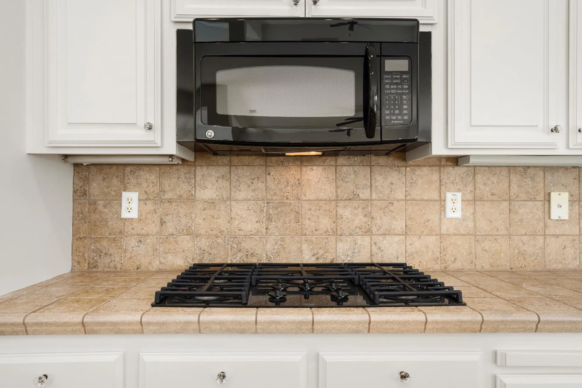 Property Slideshow image 17 of 54 | 4663 monte mar dr, El Dorado Hills, CA, 95762