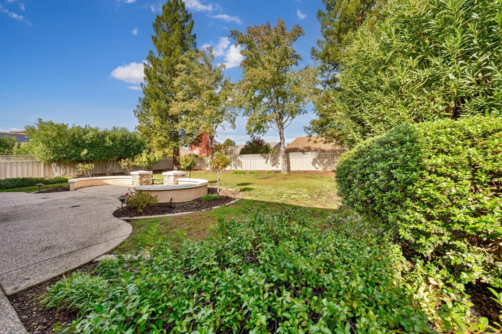 Property Slideshow image 52 of 84 | 325 station ct, Roseville, CA, 95747