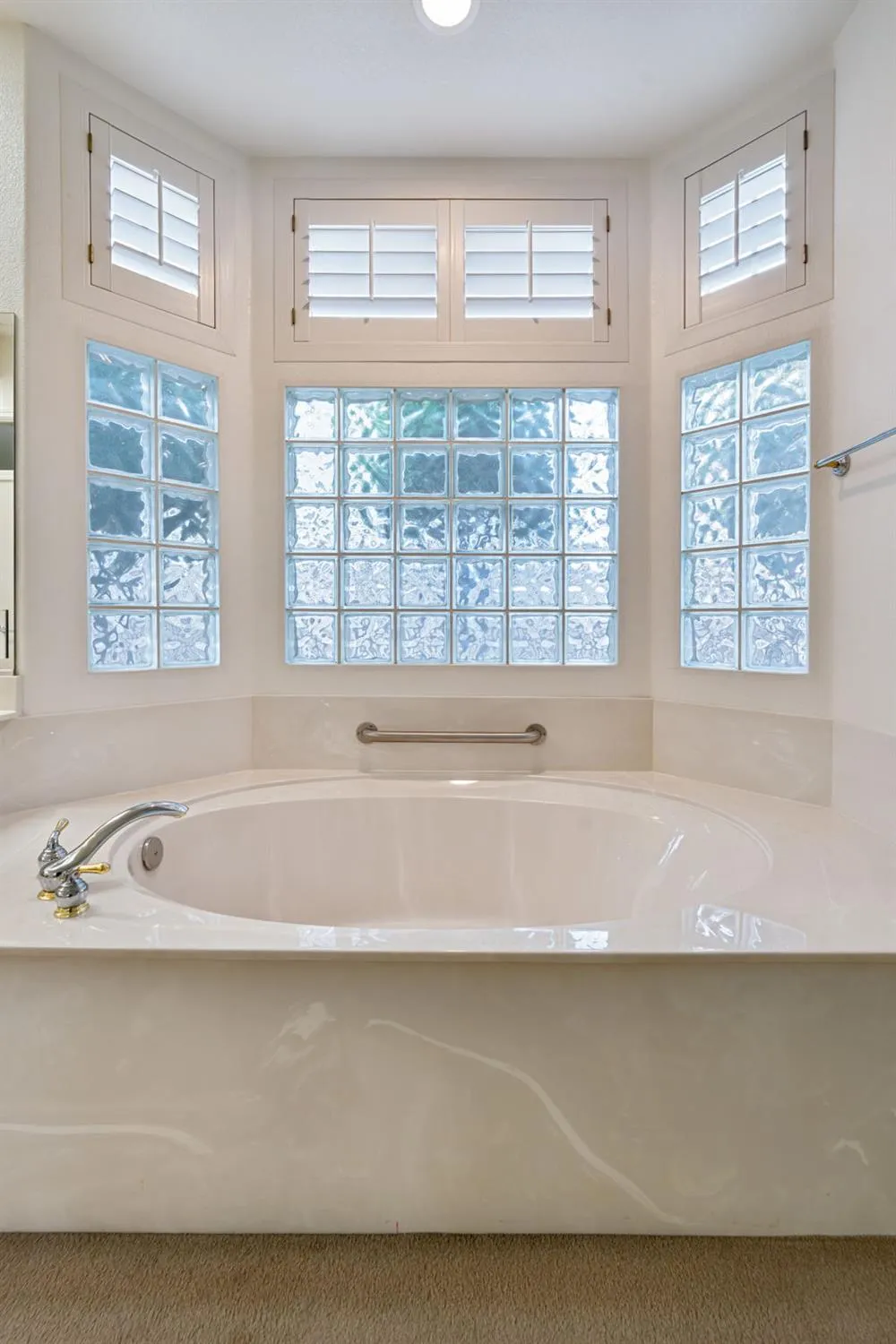 Property Slideshow image 29 of 84 | 325 station ct, Roseville, CA, 95747