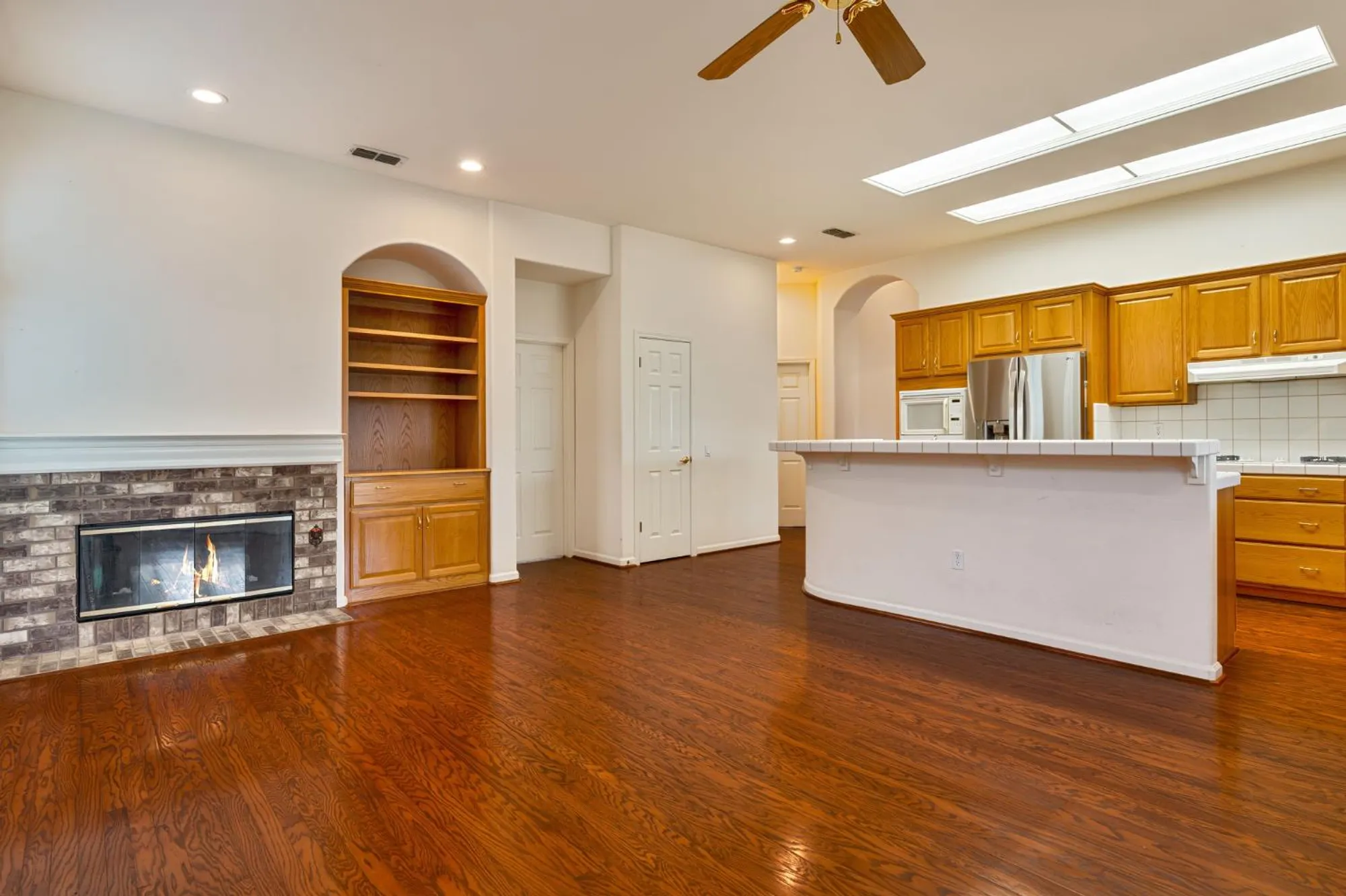Property Slideshow image 18 of 84 | 325 station ct, Roseville, CA, 95747