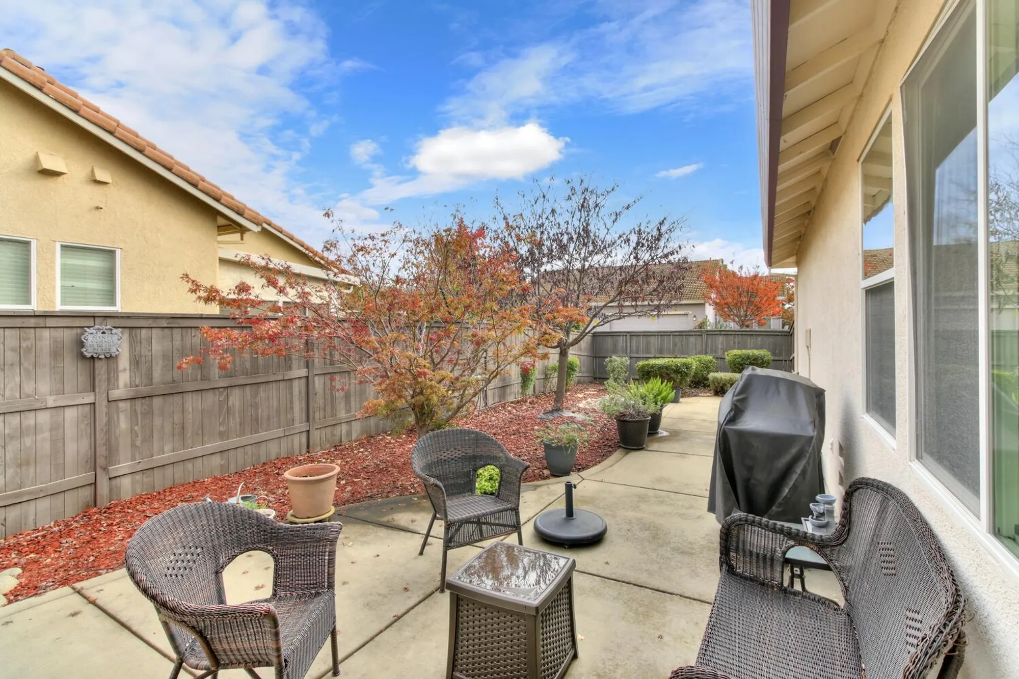 Property Slideshow image 27 of 38 | 2383 cotterdale aly, Sacramento, CA, 95835