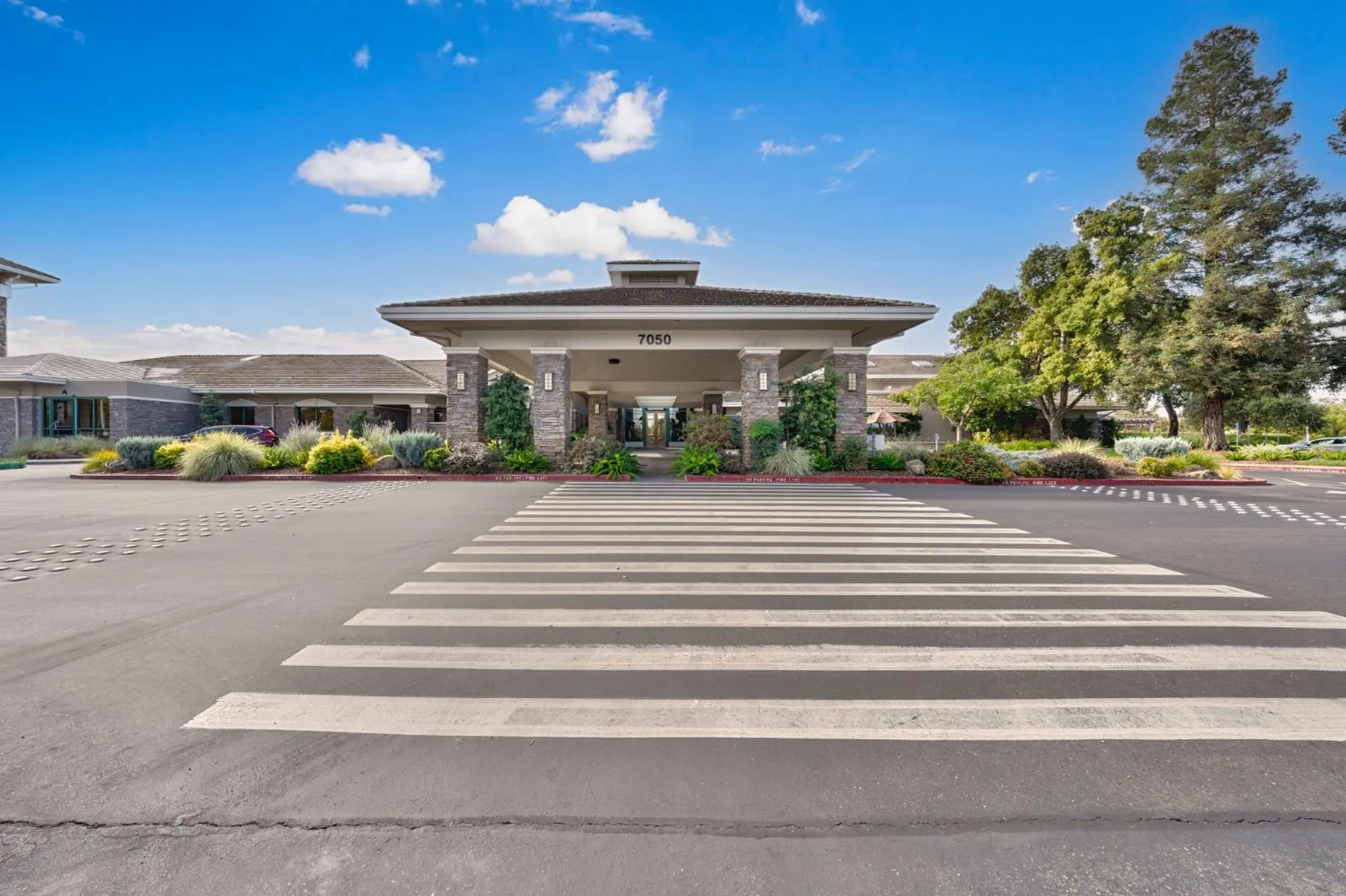 Property Slideshow image 60 of 84 | 325 station ct, Roseville, CA, 95747