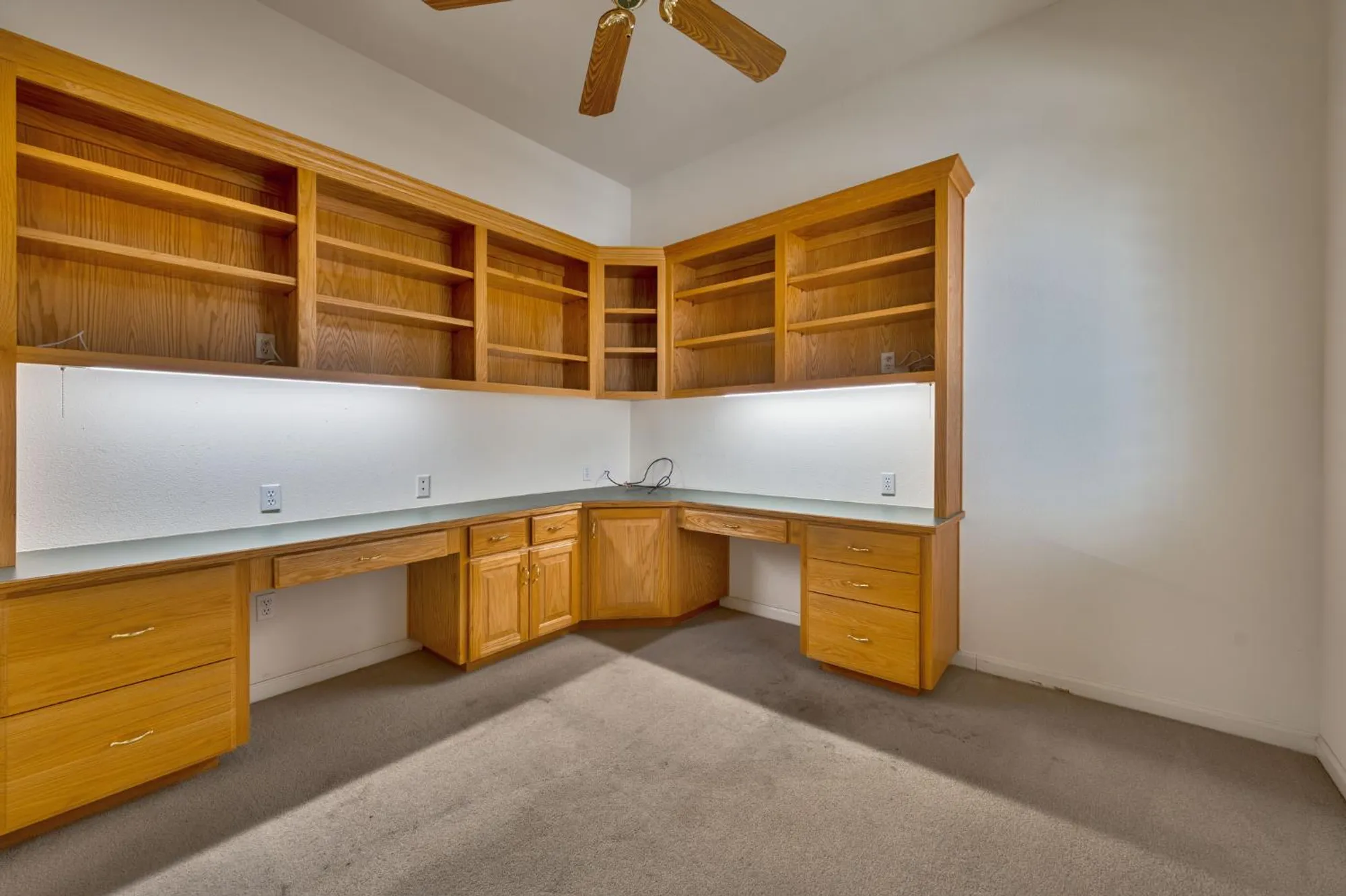 Property Slideshow image 41 of 84 | 325 station ct, Roseville, CA, 95747