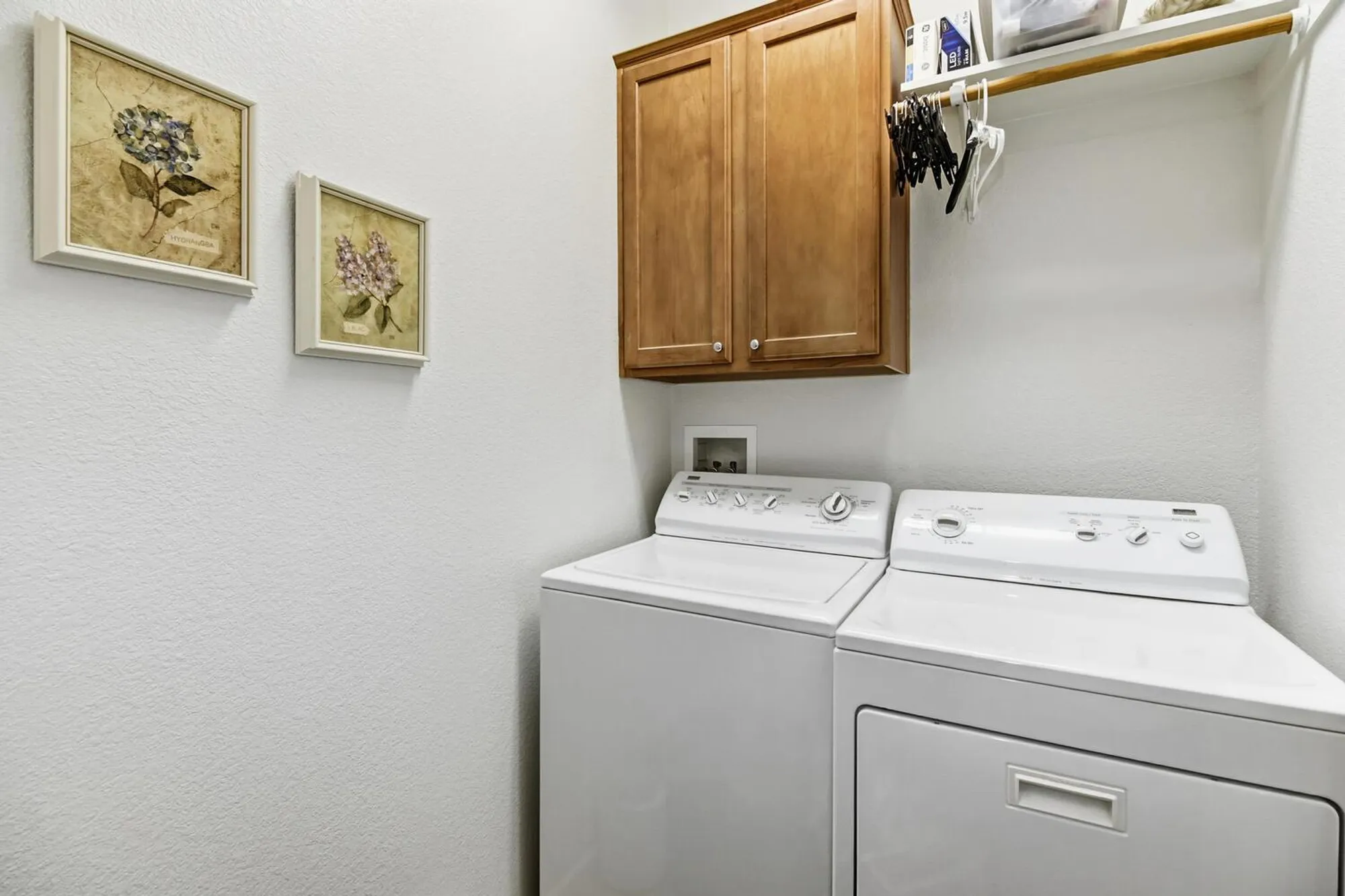 Property Slideshow image 25 of 38 | 2383 cotterdale aly, Sacramento, CA, 95835