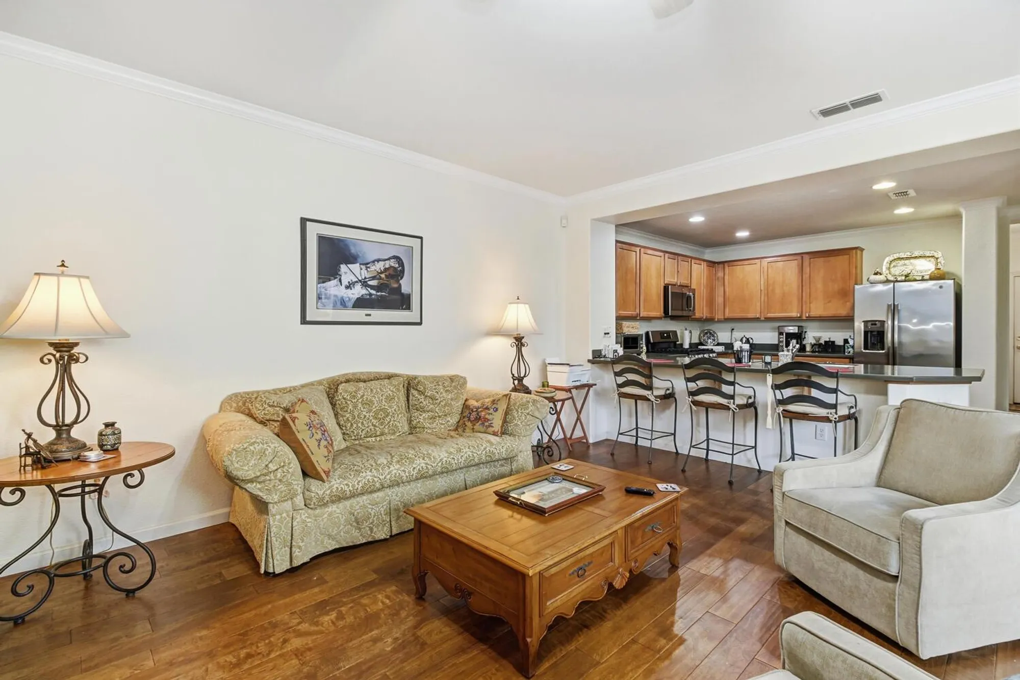 Property Slideshow image 12 of 38 | 2383 cotterdale aly, Sacramento, CA, 95835