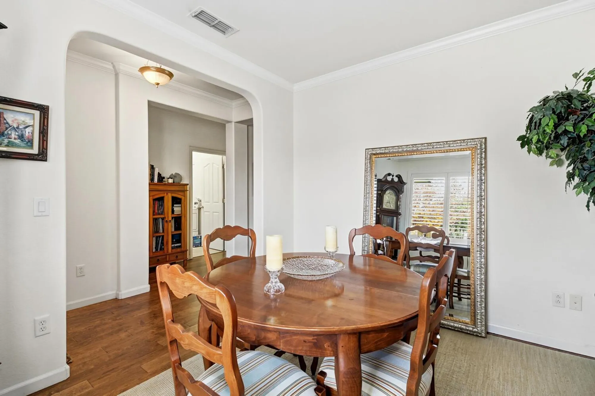 Property Slideshow image 8 of 38 | 2383 cotterdale aly, Sacramento, CA, 95835