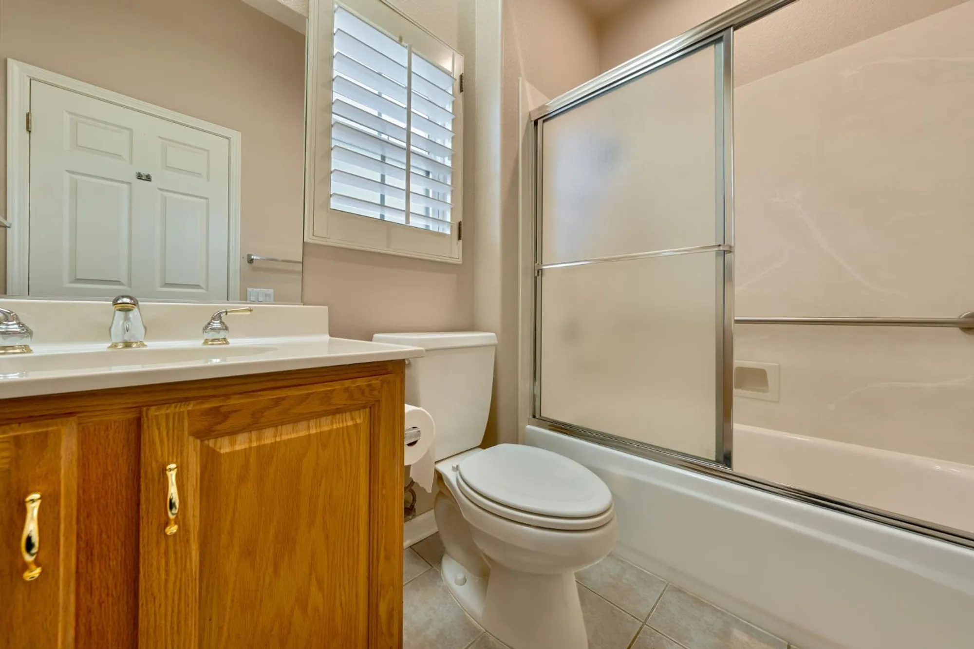 Property Slideshow image 37 of 84 | 325 station ct, Roseville, CA, 95747