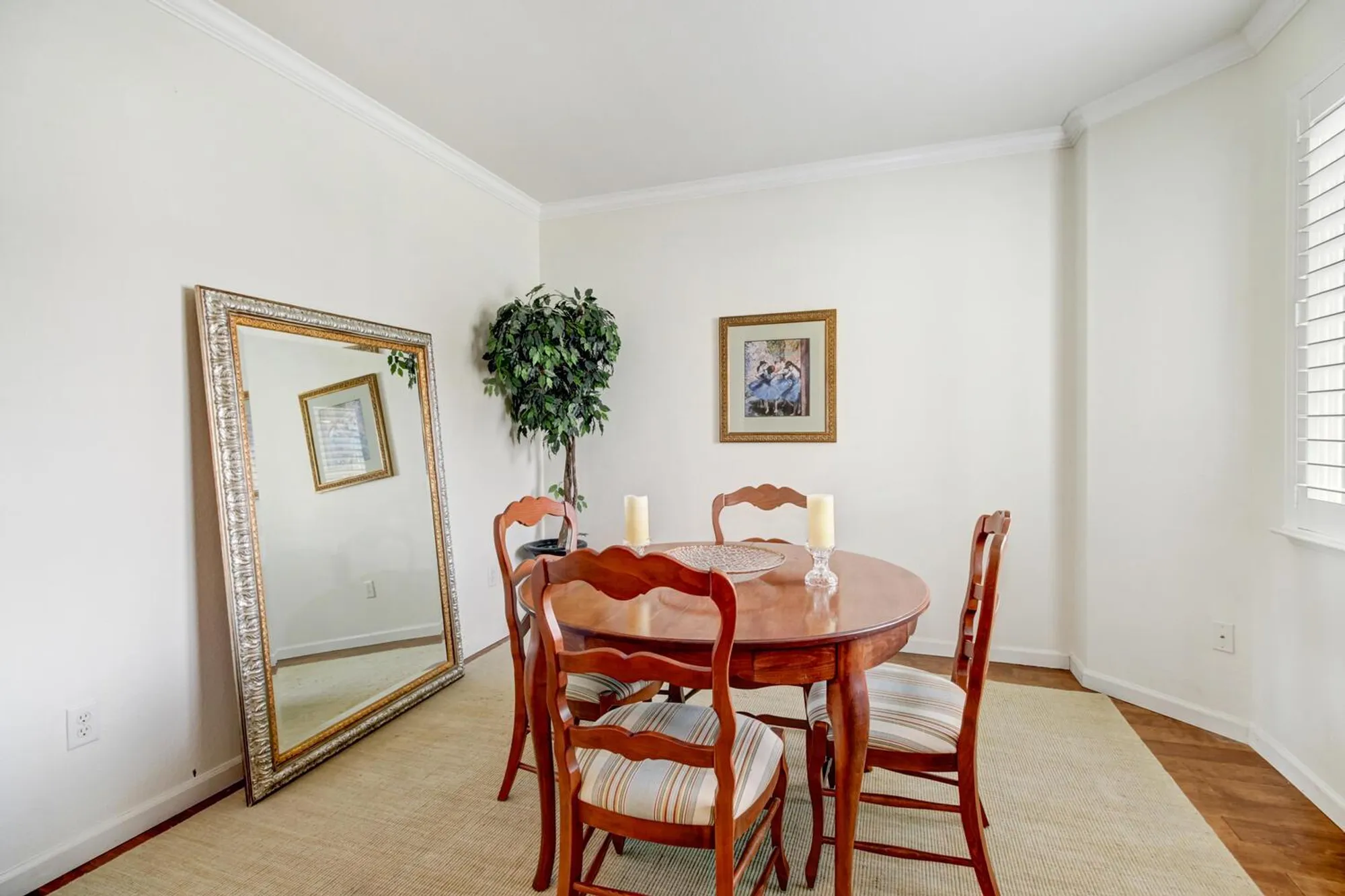 Property Slideshow image 7 of 38 | 2383 cotterdale aly, Sacramento, CA, 95835