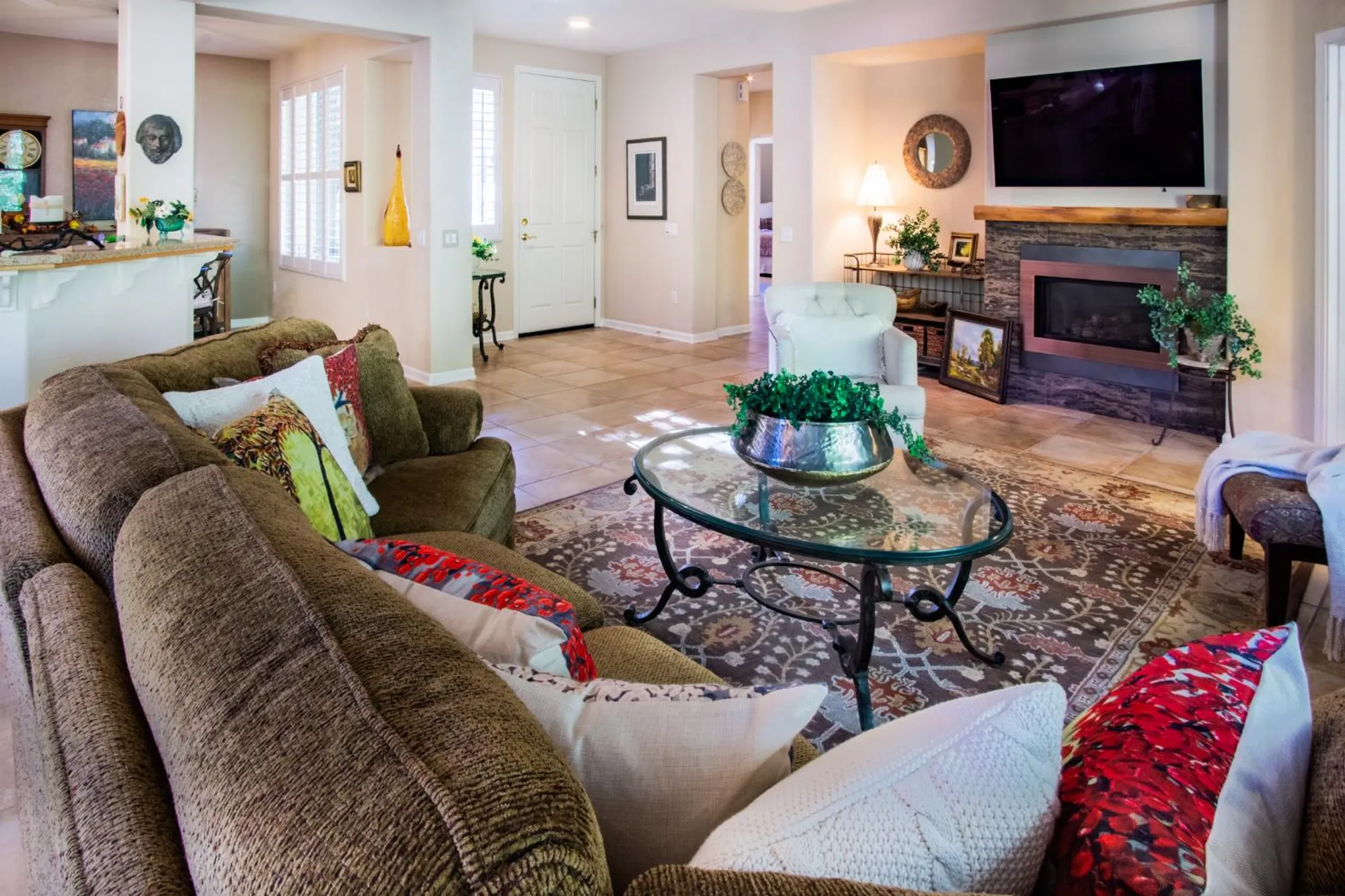 Property Slideshow image 4 of 44 | 1925 laurelhurst ln, Lincoln, CA, 95648