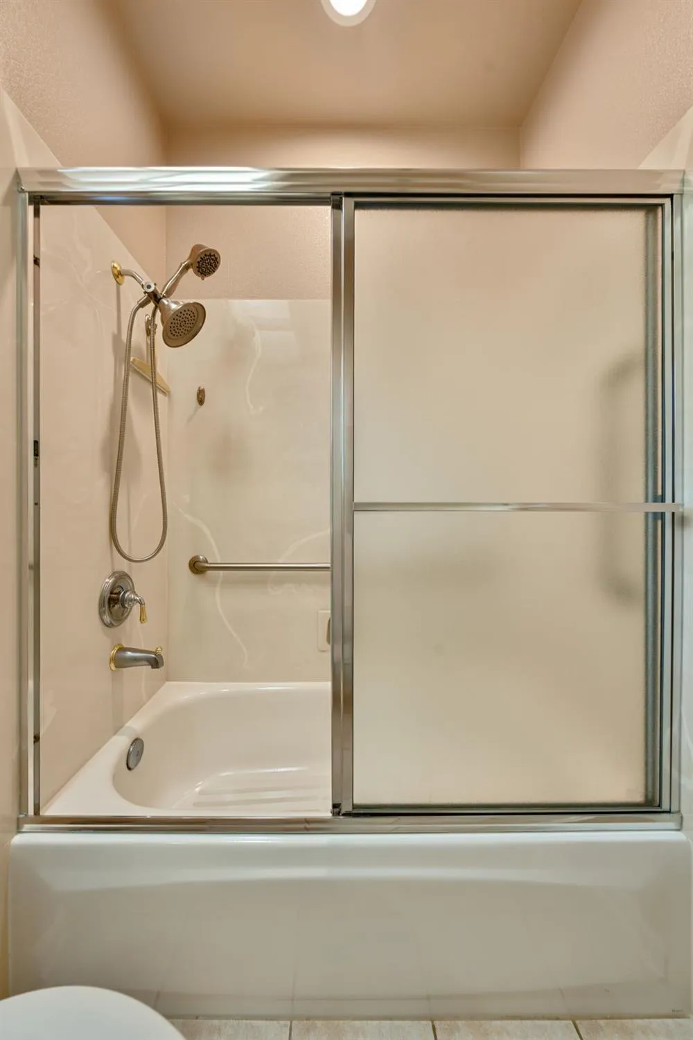 Property Slideshow image 38 of 84 | 325 station ct, Roseville, CA, 95747