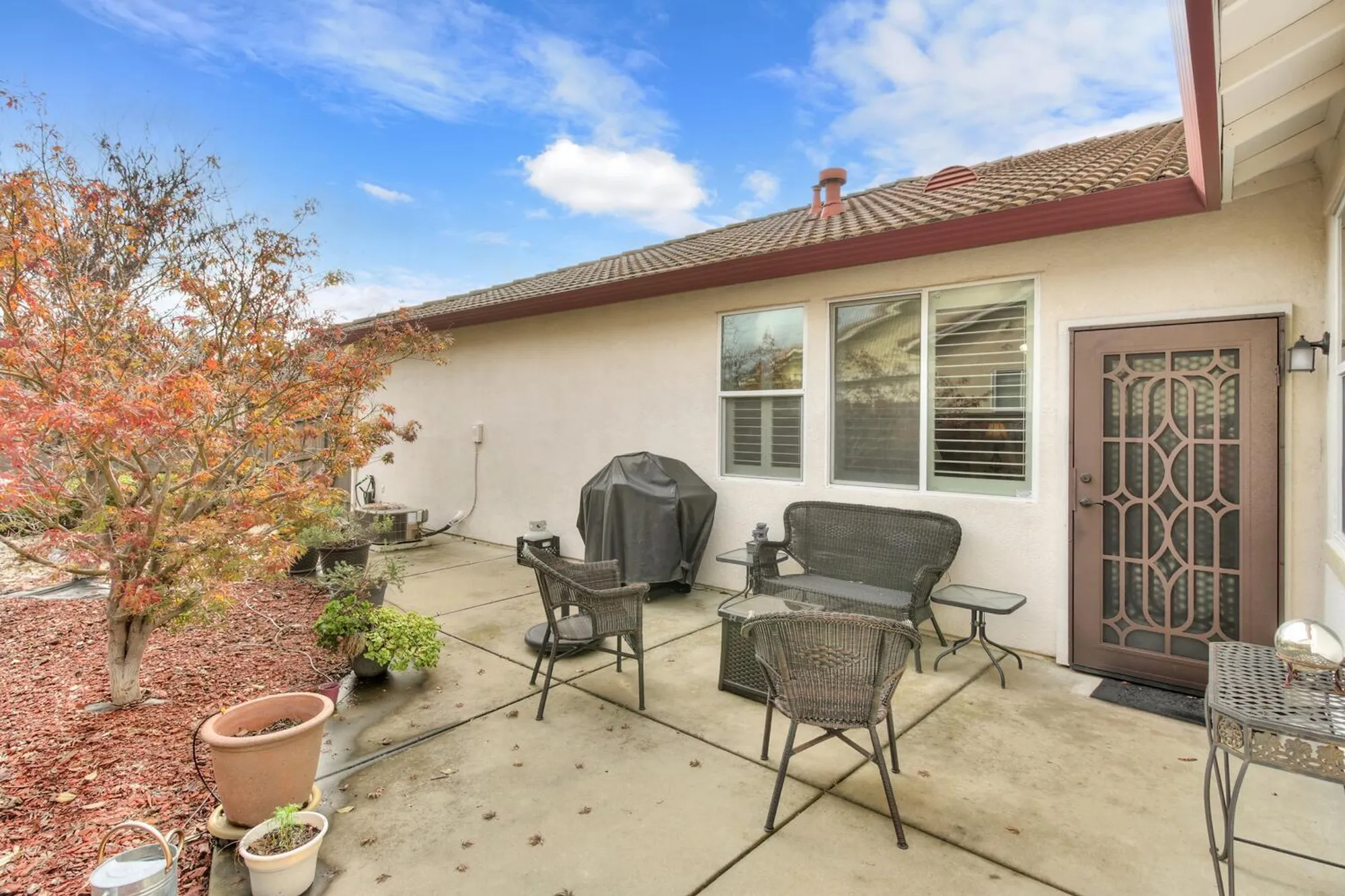 Property Slideshow image 26 of 38 | 2383 cotterdale aly, Sacramento, CA, 95835