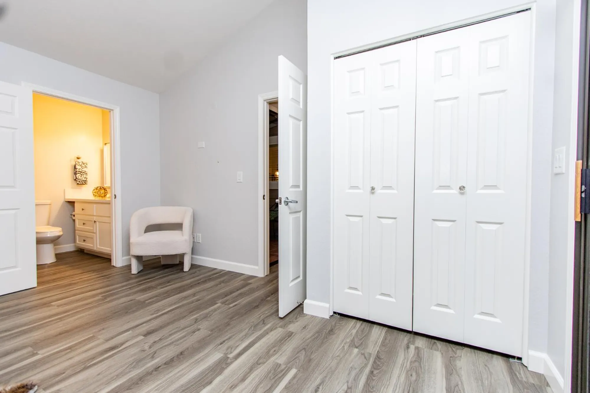 Property Slideshow image 24 of 54 | 2249 camborne dr, Modesto, CA, 95356