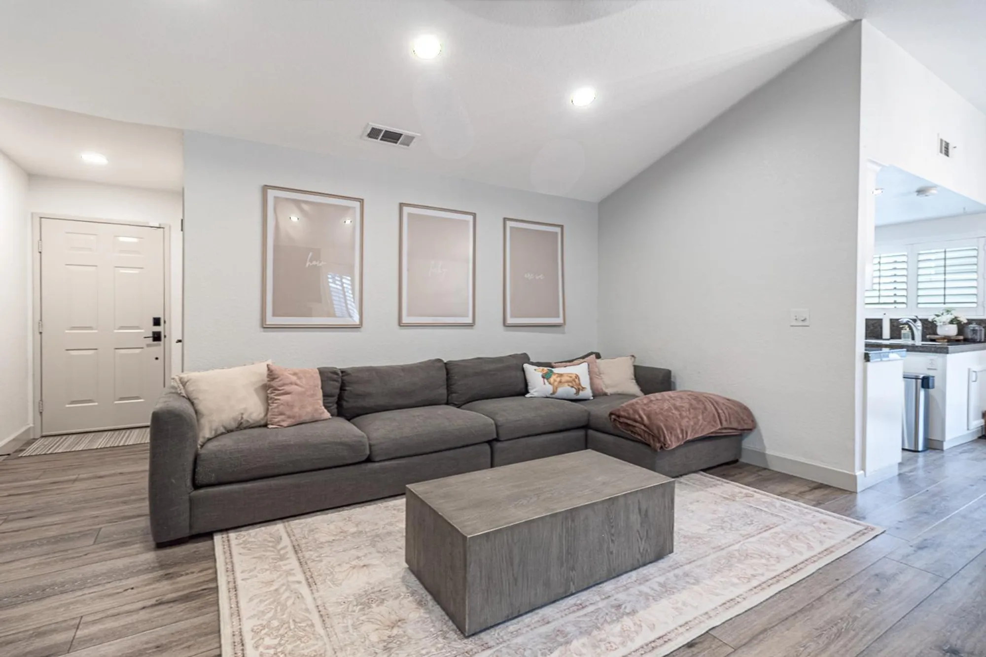 Property Slideshow image 11 of 30 | 2349 denbigh dr, Modesto, CA, 95356