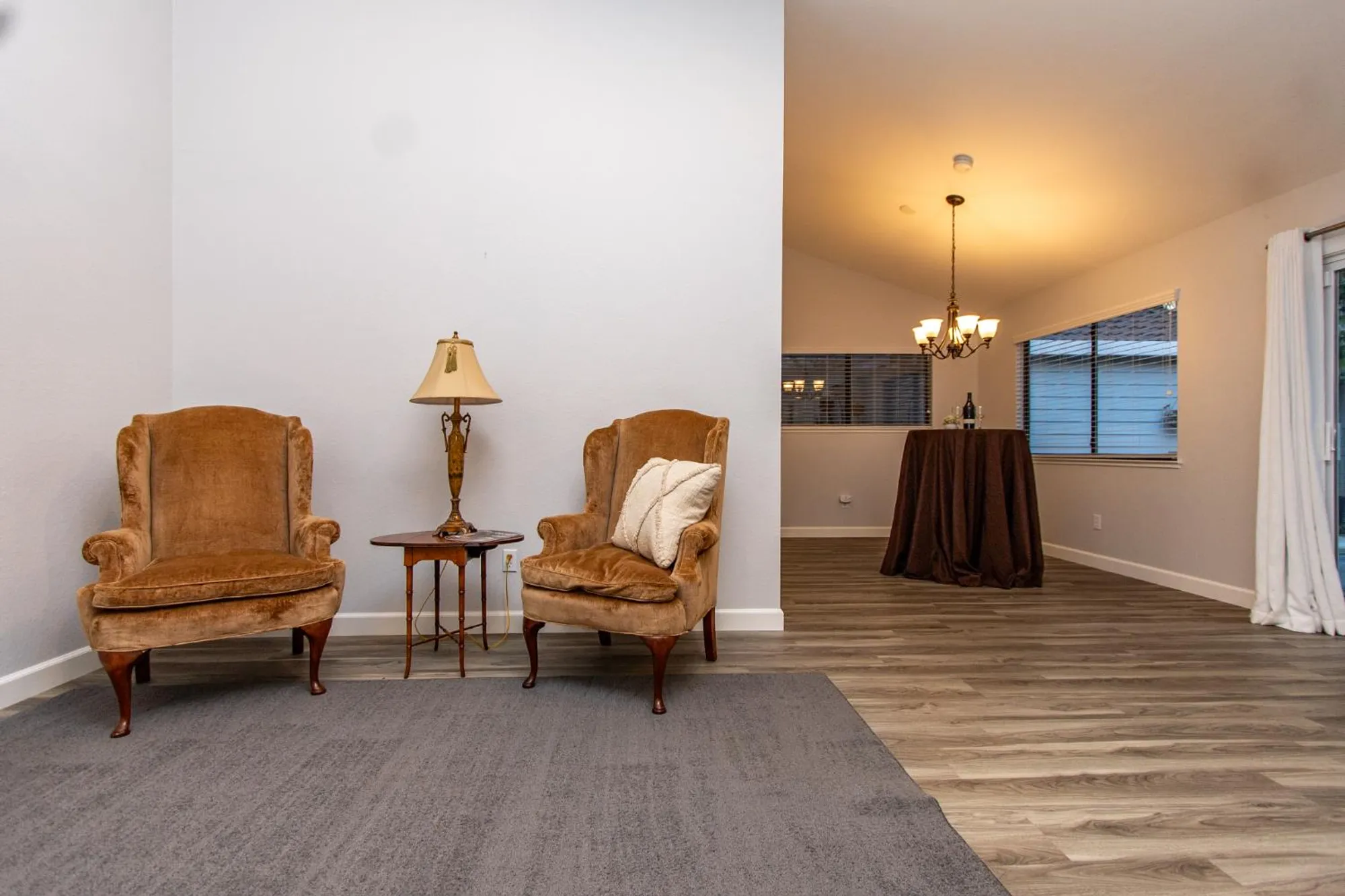 Property Slideshow image 11 of 54 | 2249 camborne dr, Modesto, CA, 95356