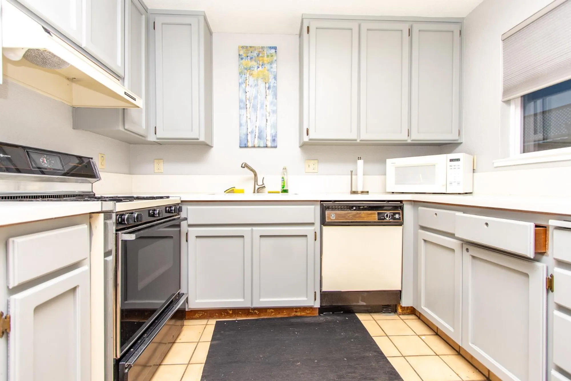 Property Slideshow image 51 of 54 | 2249 camborne dr, Modesto, CA, 95356