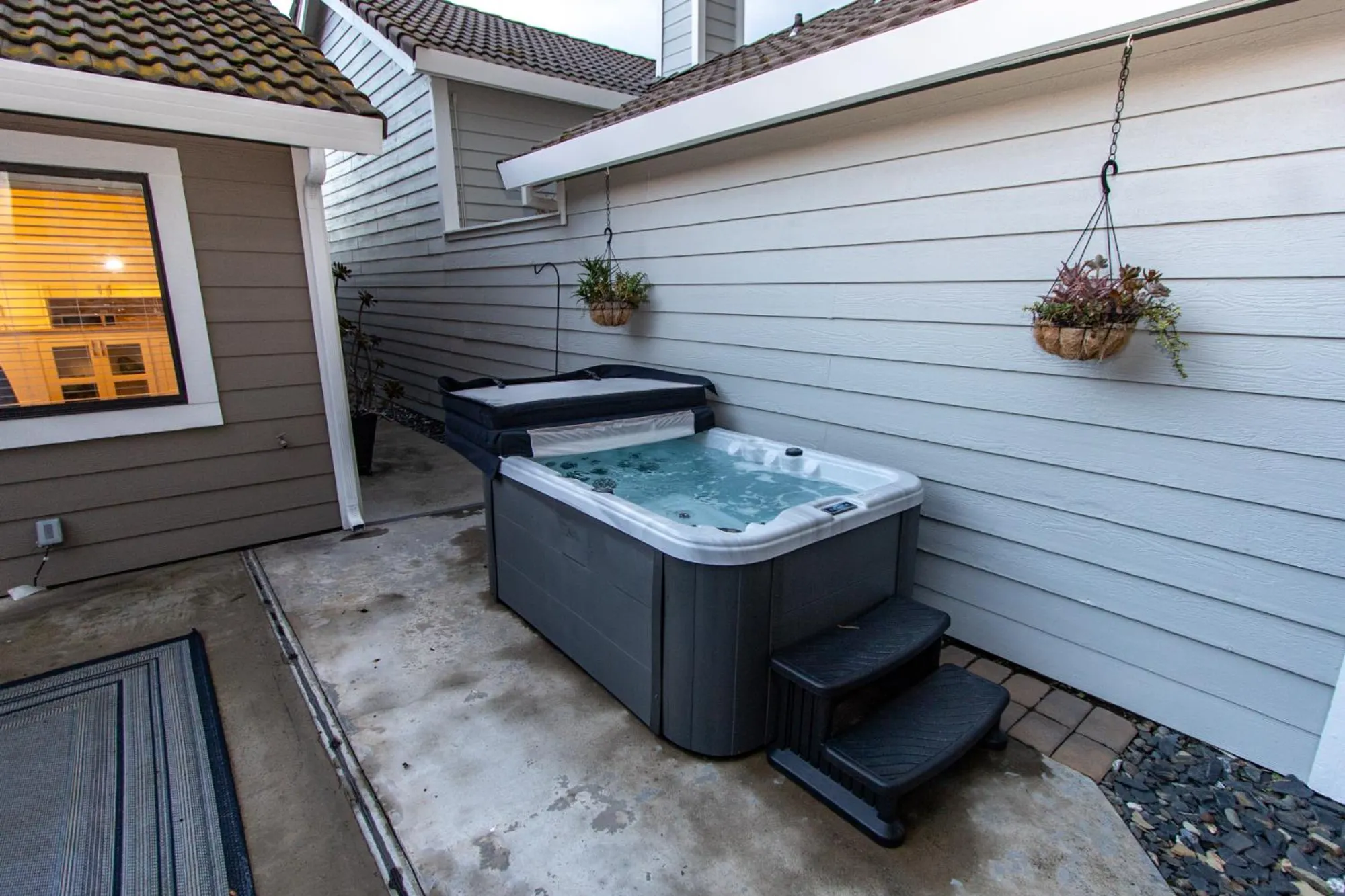 Property Slideshow image 36 of 54 | 2249 camborne dr, Modesto, CA, 95356