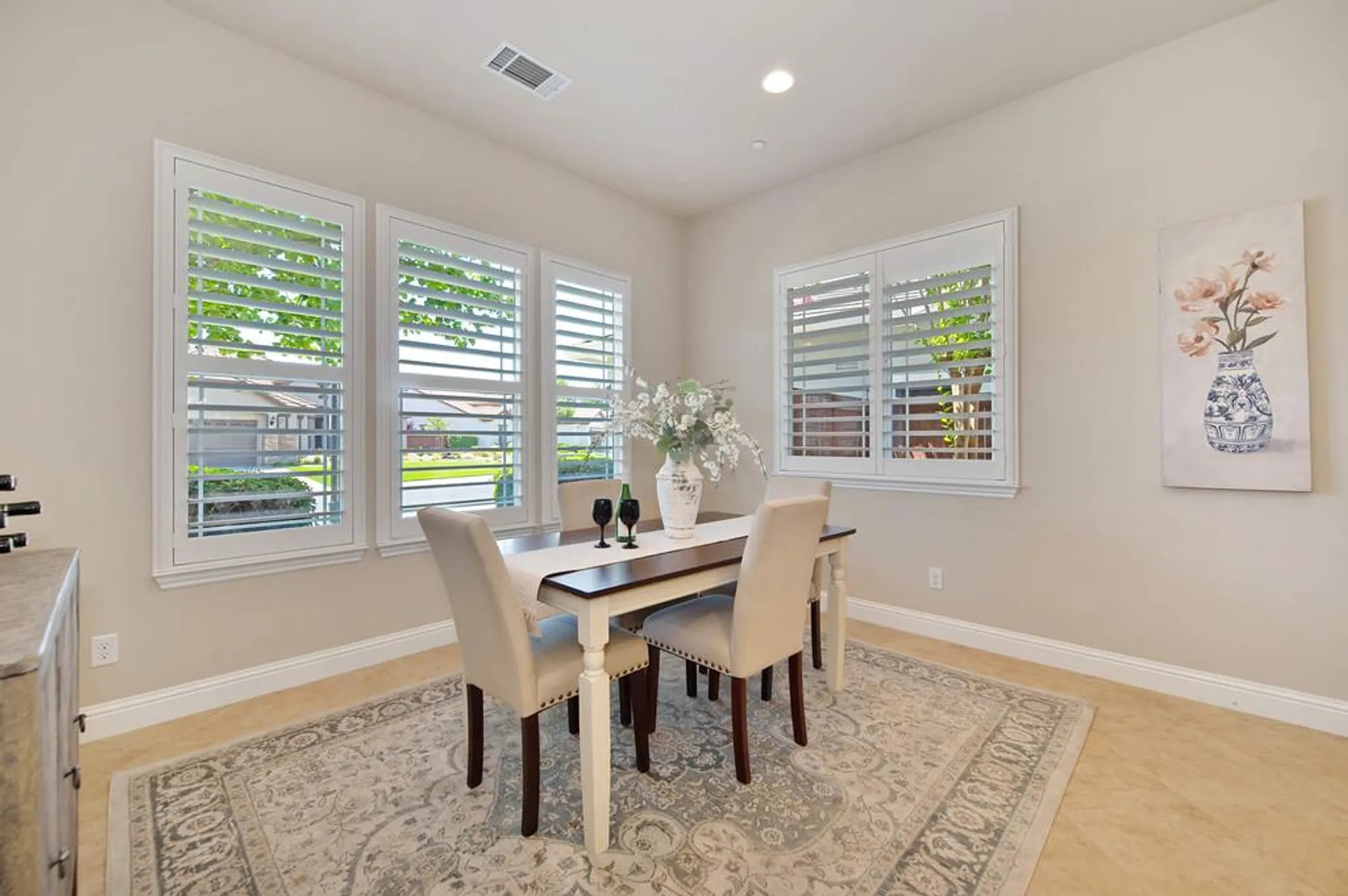 Property Slideshow image 7 of 43 | 2032 brixham dr, Roseville, CA, 95747