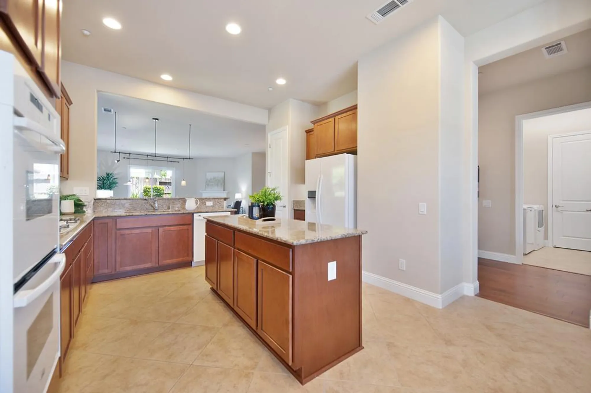 Property Slideshow image 9 of 43 | 2032 brixham dr, Roseville, CA, 95747