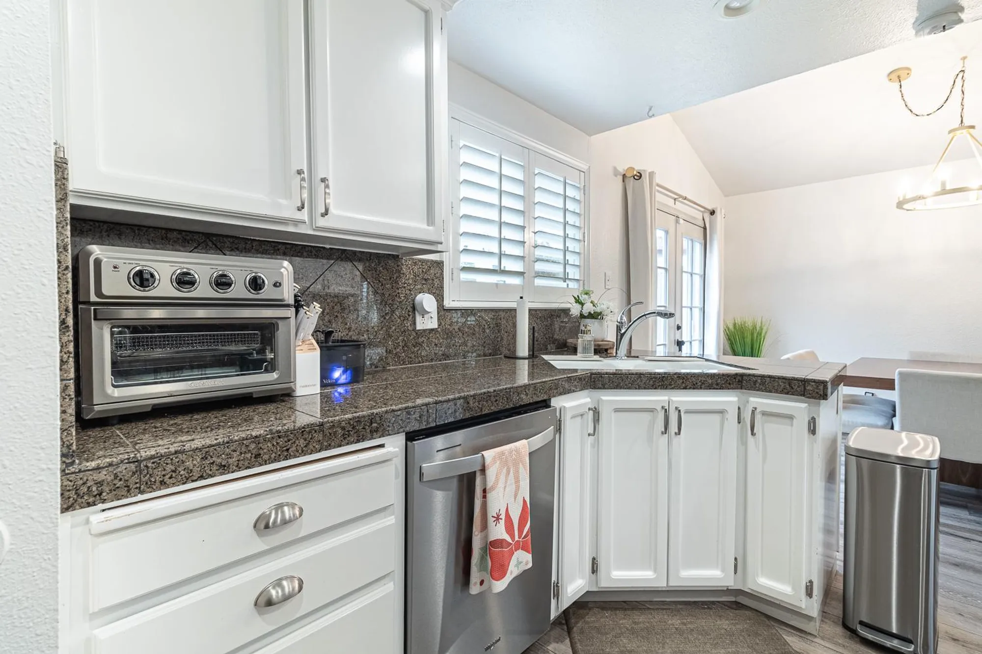 Property Slideshow image 9 of 30 | 2349 denbigh dr, Modesto, CA, 95356